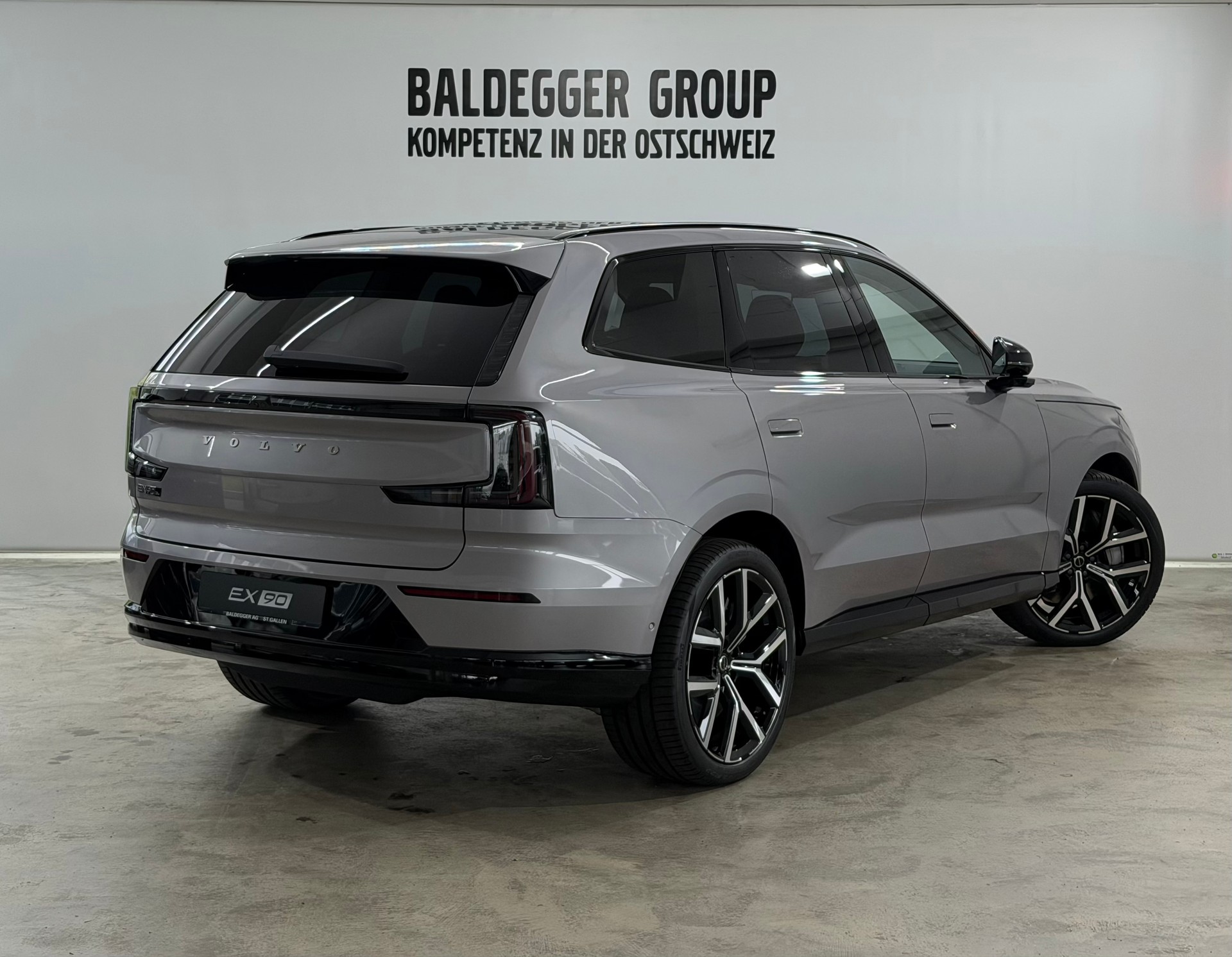 VOLVO EX 90 Twin Ultra AWD-showroom-element-2