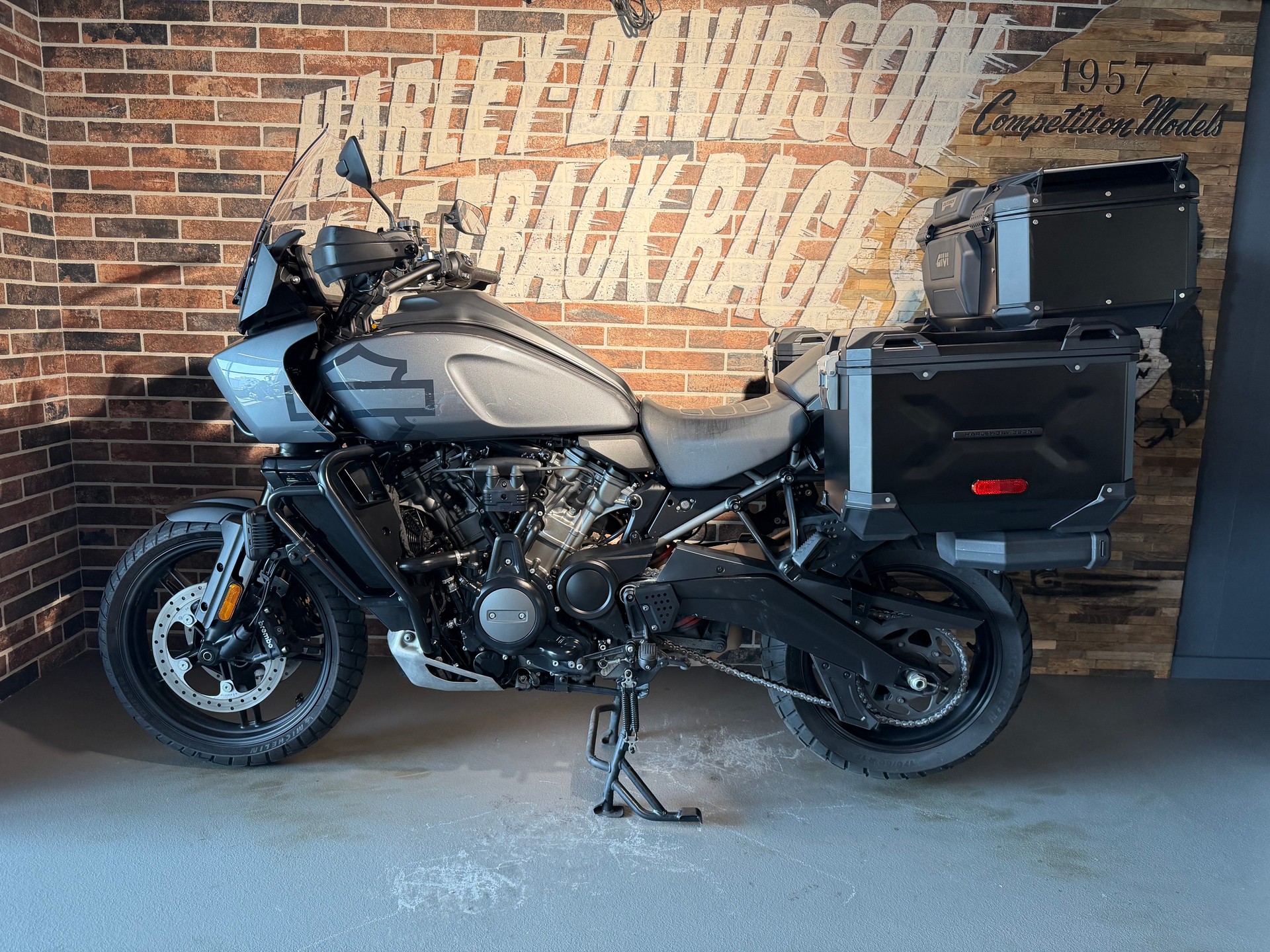 HARLEY-DAVIDSON RA Pan America 1250 Special-image-1