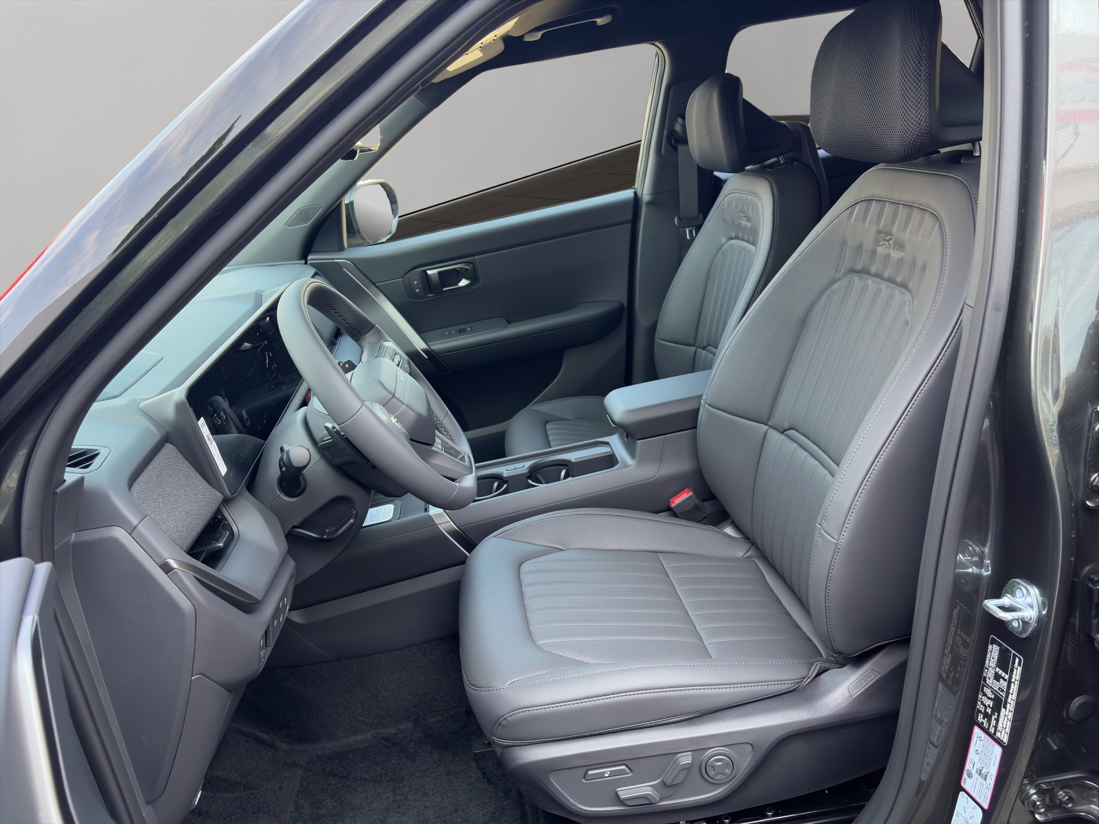 KIA Seltos 1.6T-GDi X-Line 7DCT 4x4** der neue SUV Allrad mit kraftvollem Design** / 0.99% Leasing-Aktion-image-8
