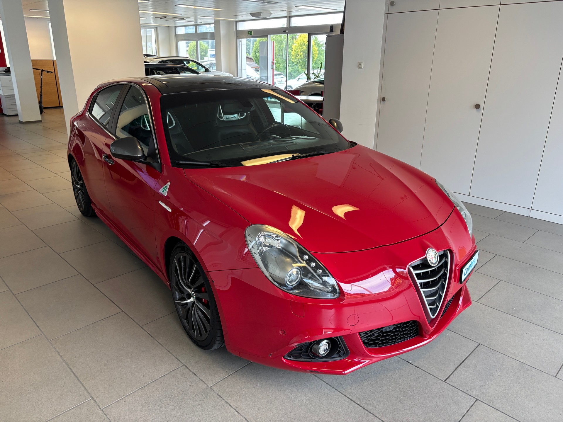 ALFA ROMEO Giulietta 1750 TBi Quadrifoglio Verde TCT-showroom-element-1