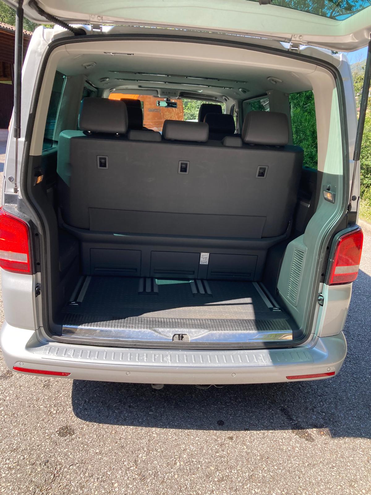 VW T5 Multivan 2.0 Bi-TDI CR Highline 4Motion DSG-image-11