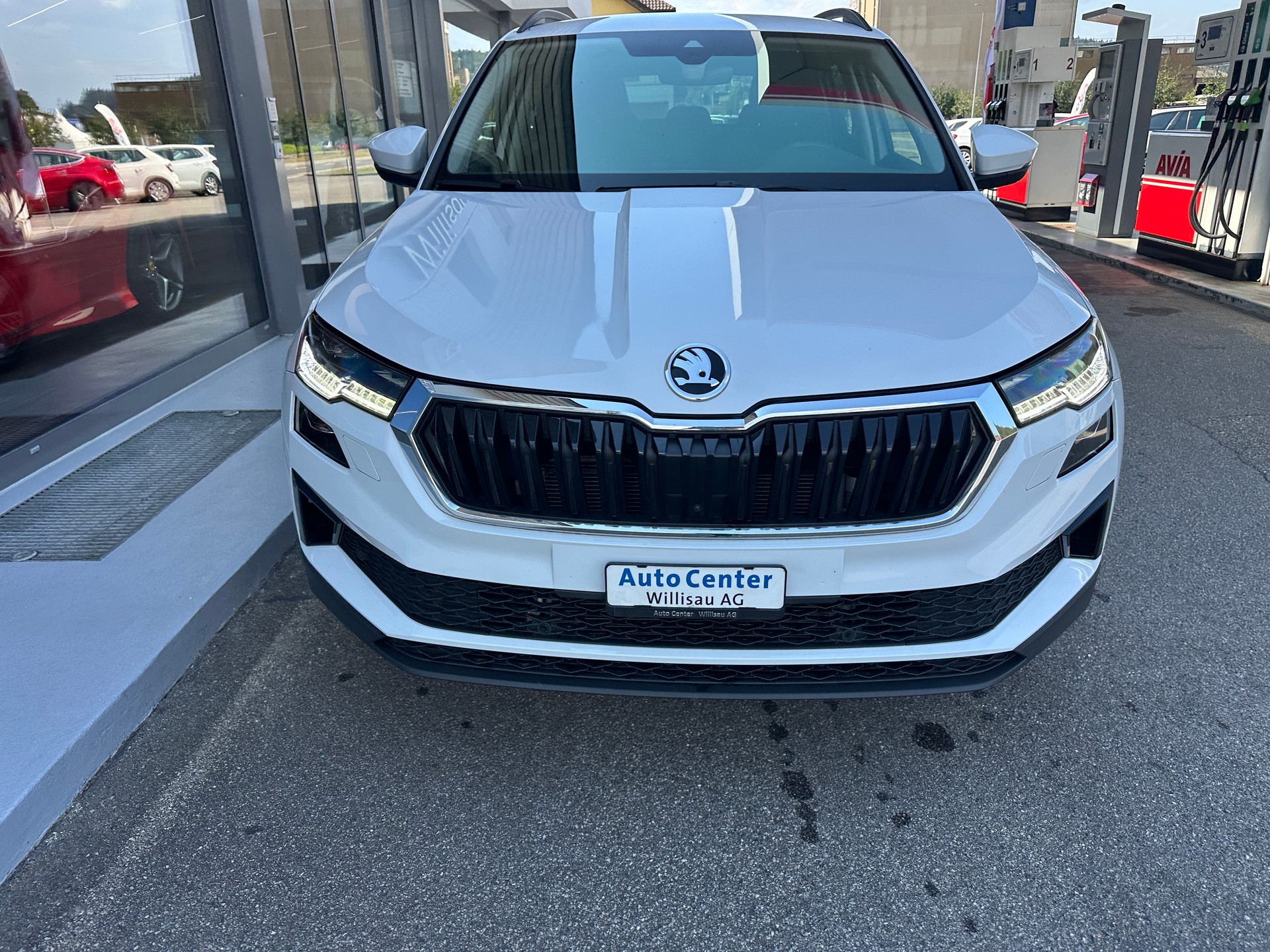 SKODA Karoq 2.0 TDI CR Style 4x4 DSG AHK 2.1 T-showroom-element-3