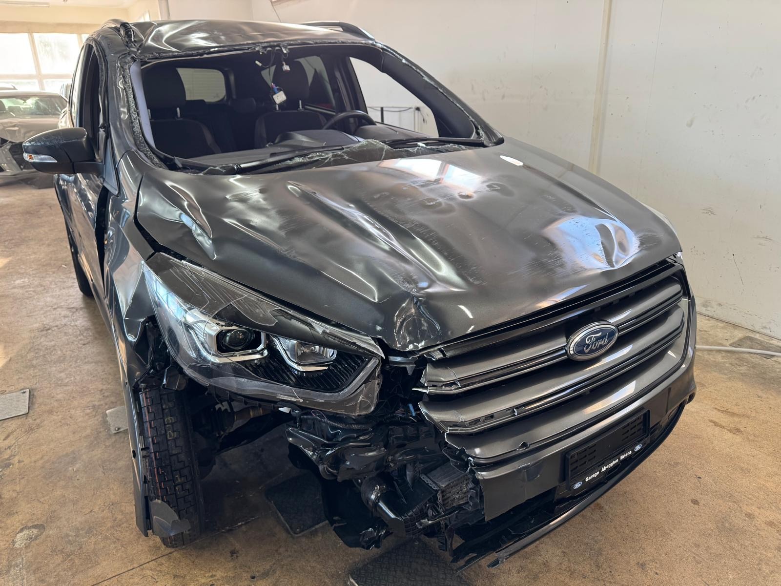 FORD Kuga 2.0 TDCi ST Line High 4WD PowerShift-image-5