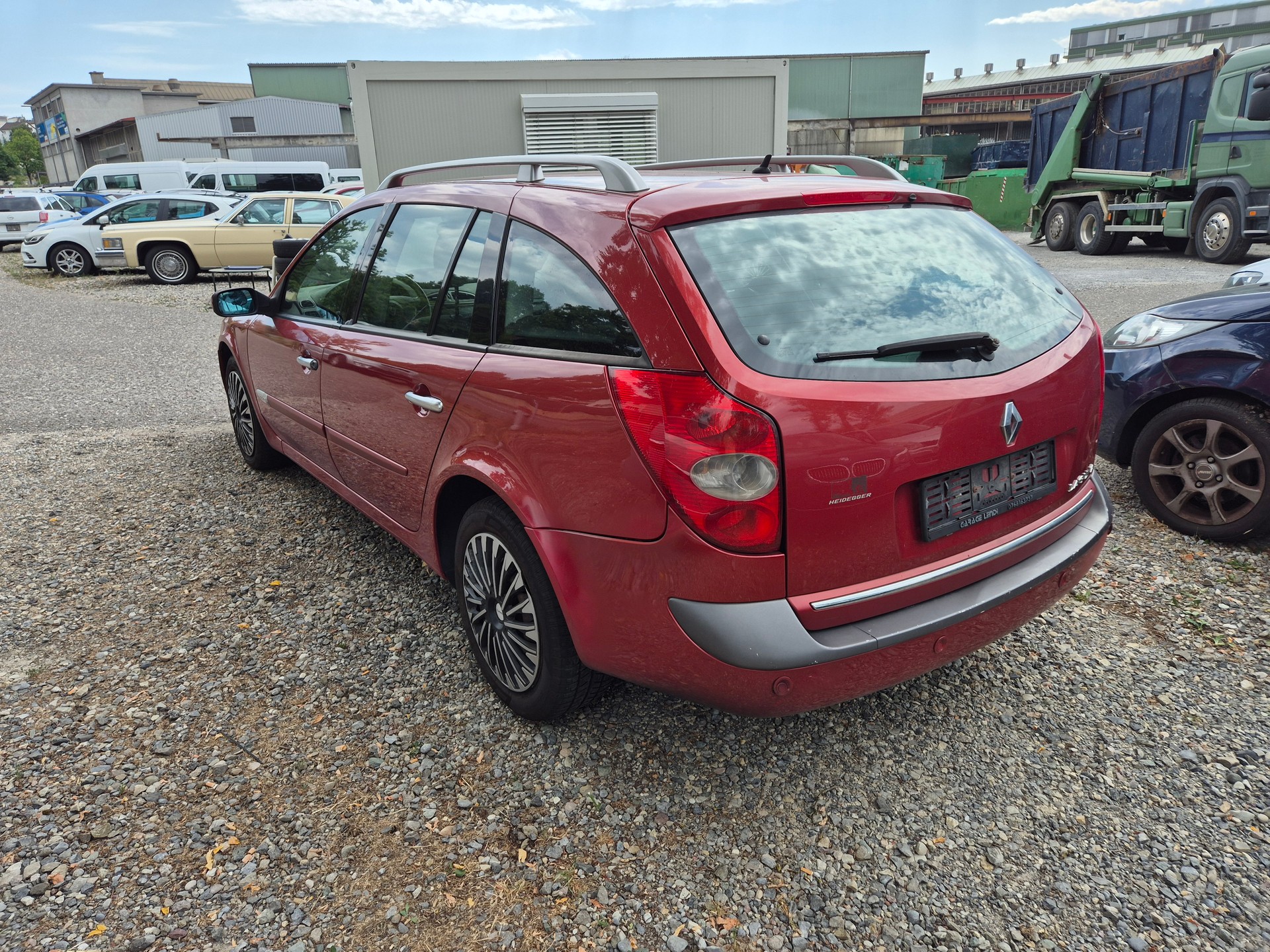 RENAULT Laguna Grandtour 2.2 dCi Dynamique-image-5