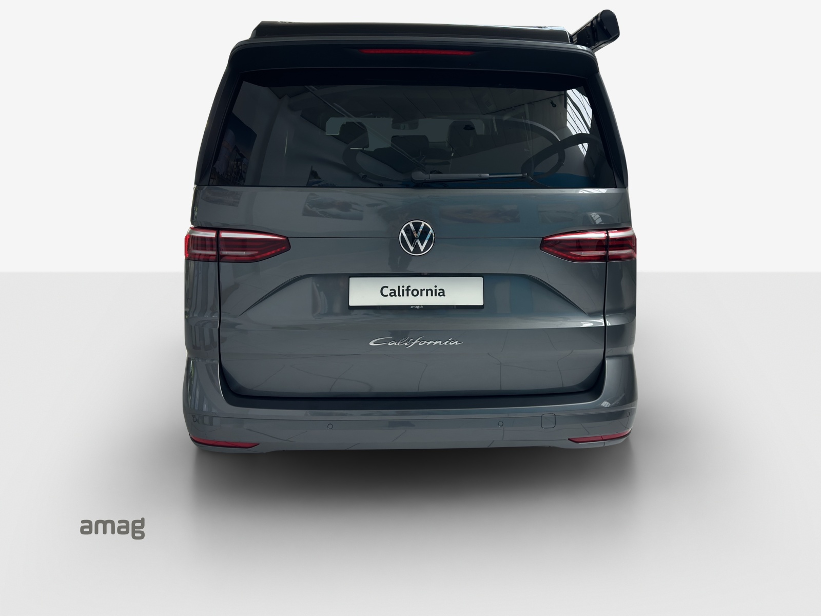 VW California 2.0 TDI Beach Tour-showroom-element-3