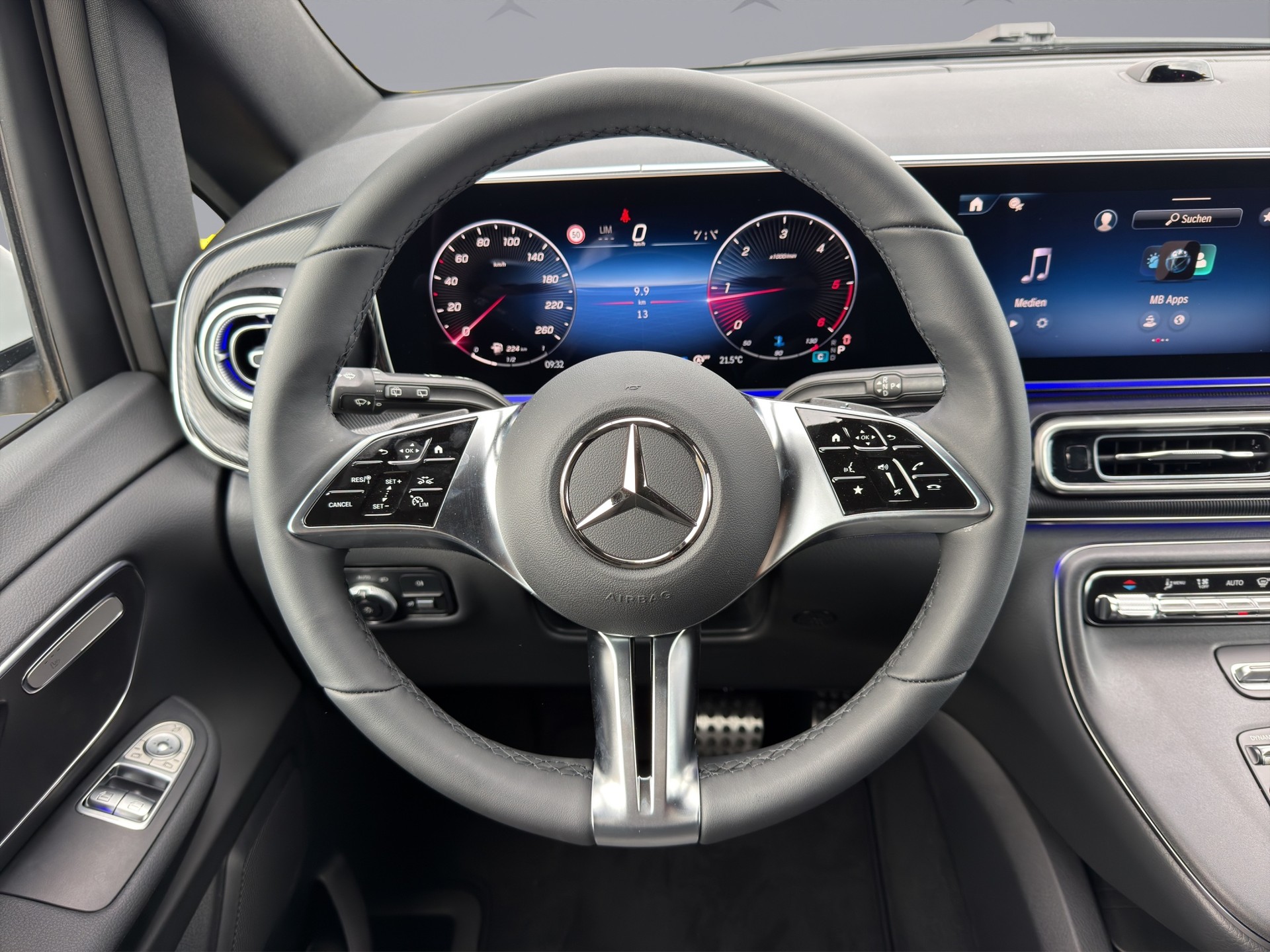 MERCEDES-BENZ V 250 d Style L TREND 4MATIC-image-11