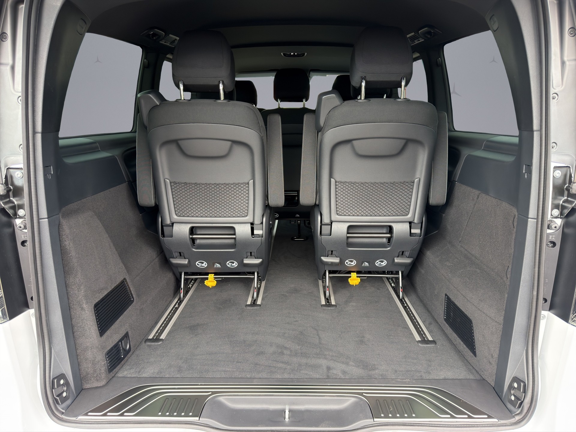MERCEDES-BENZ V 250 d Style L TREND 4MATIC-image-15