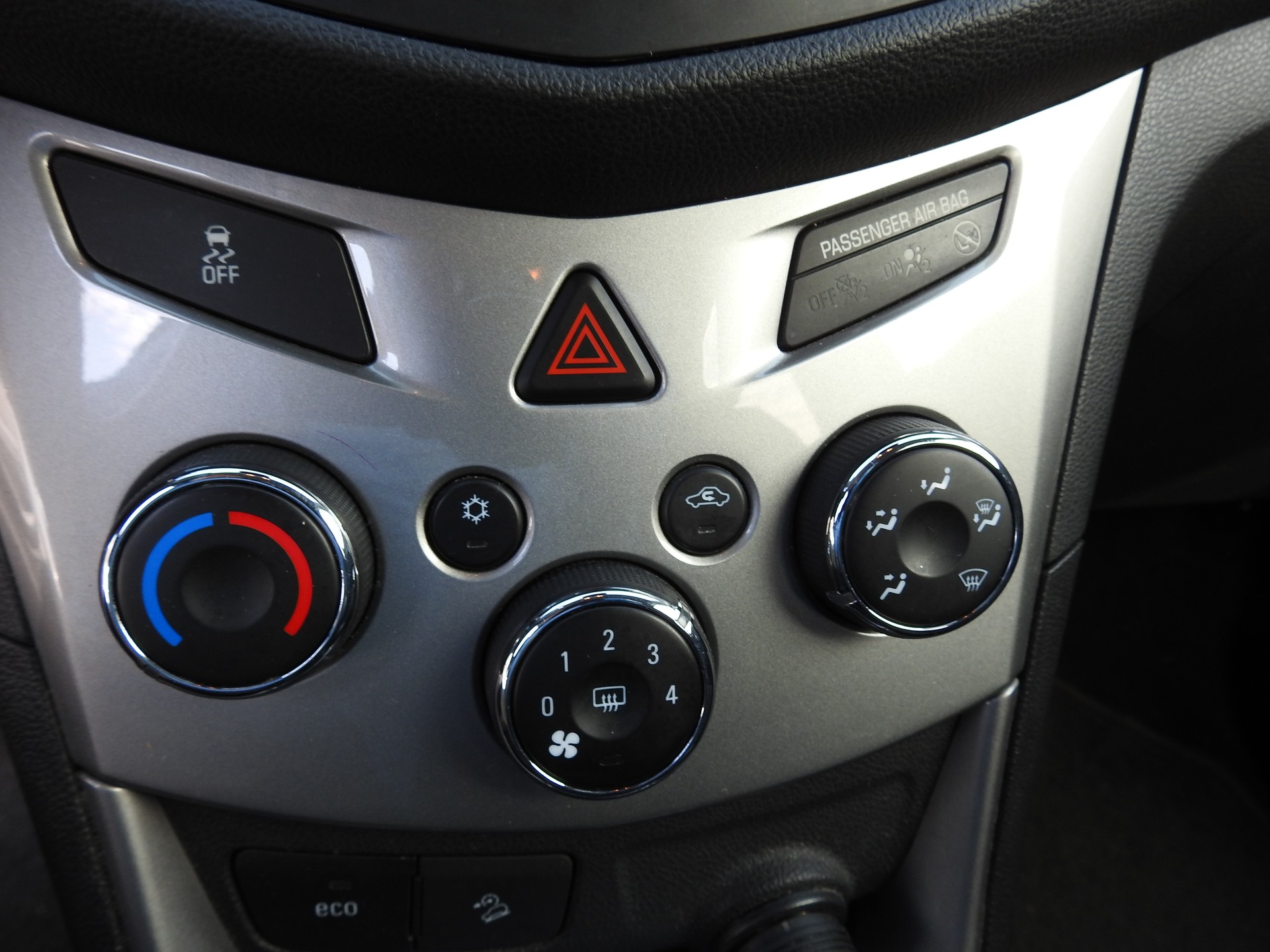 CHEVROLET Trax 1.7 VCDi LT 4WD-image-20