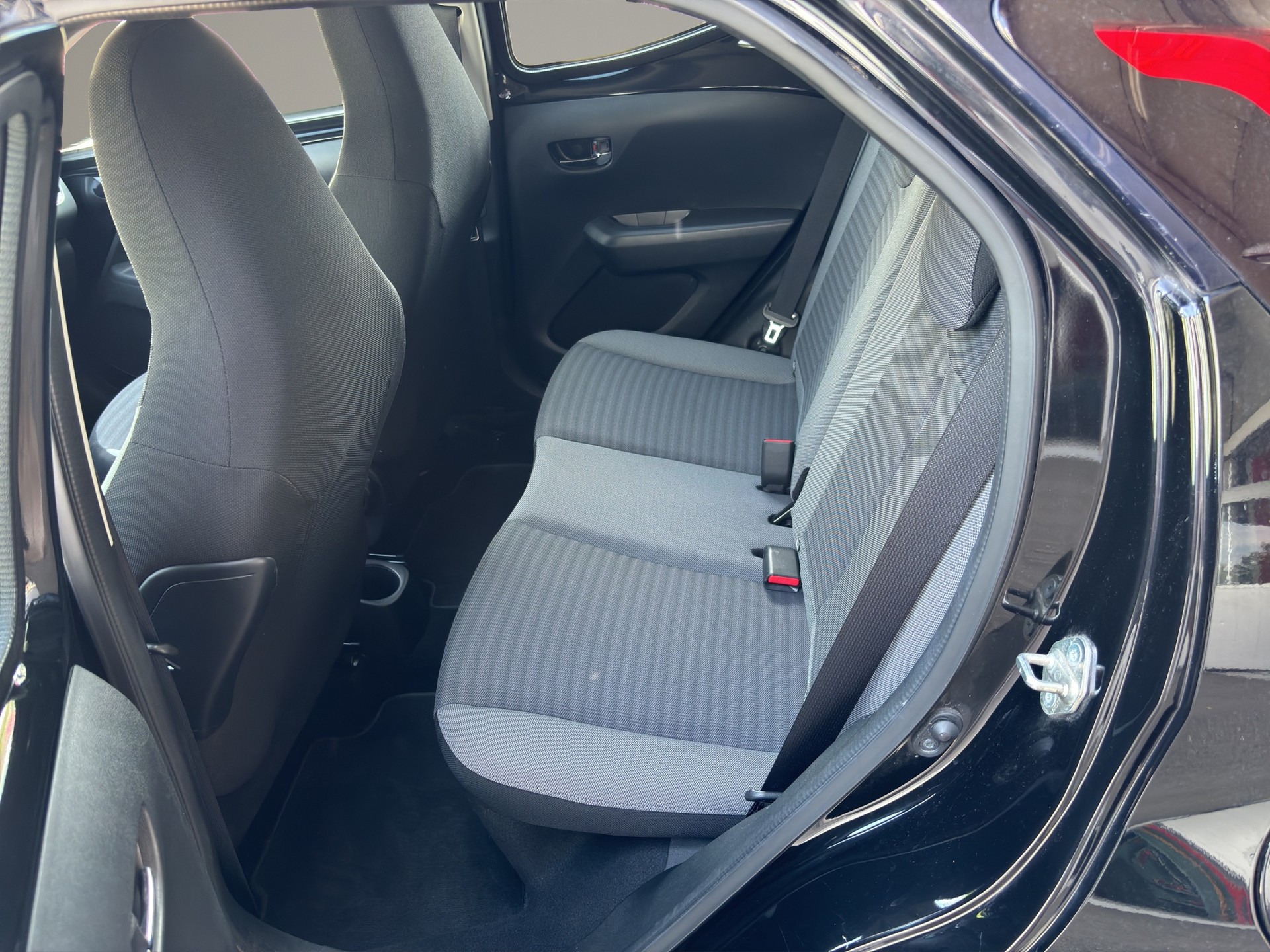TOYOTA Aygo 1.0 VVT-i Trend-image-12
