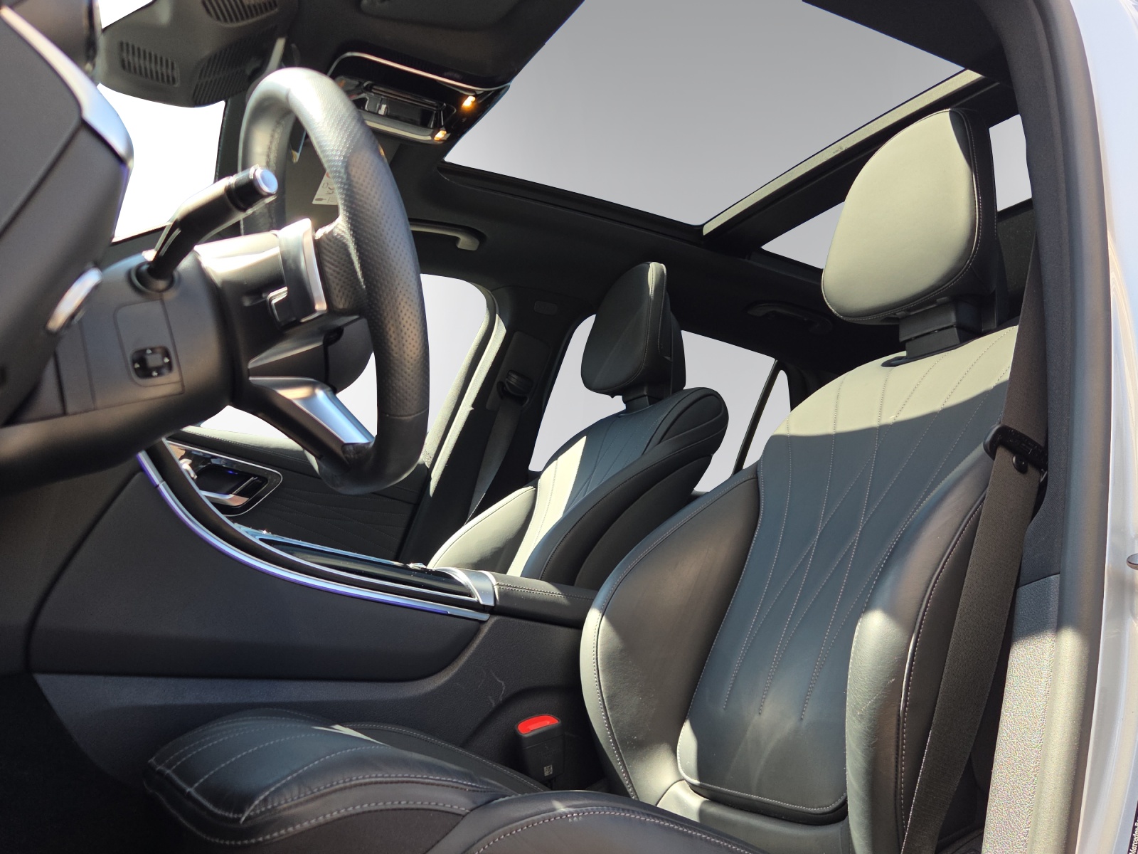 MERCEDES-BENZ GLC 220 d 4Matic 9G-Tronic-image-9