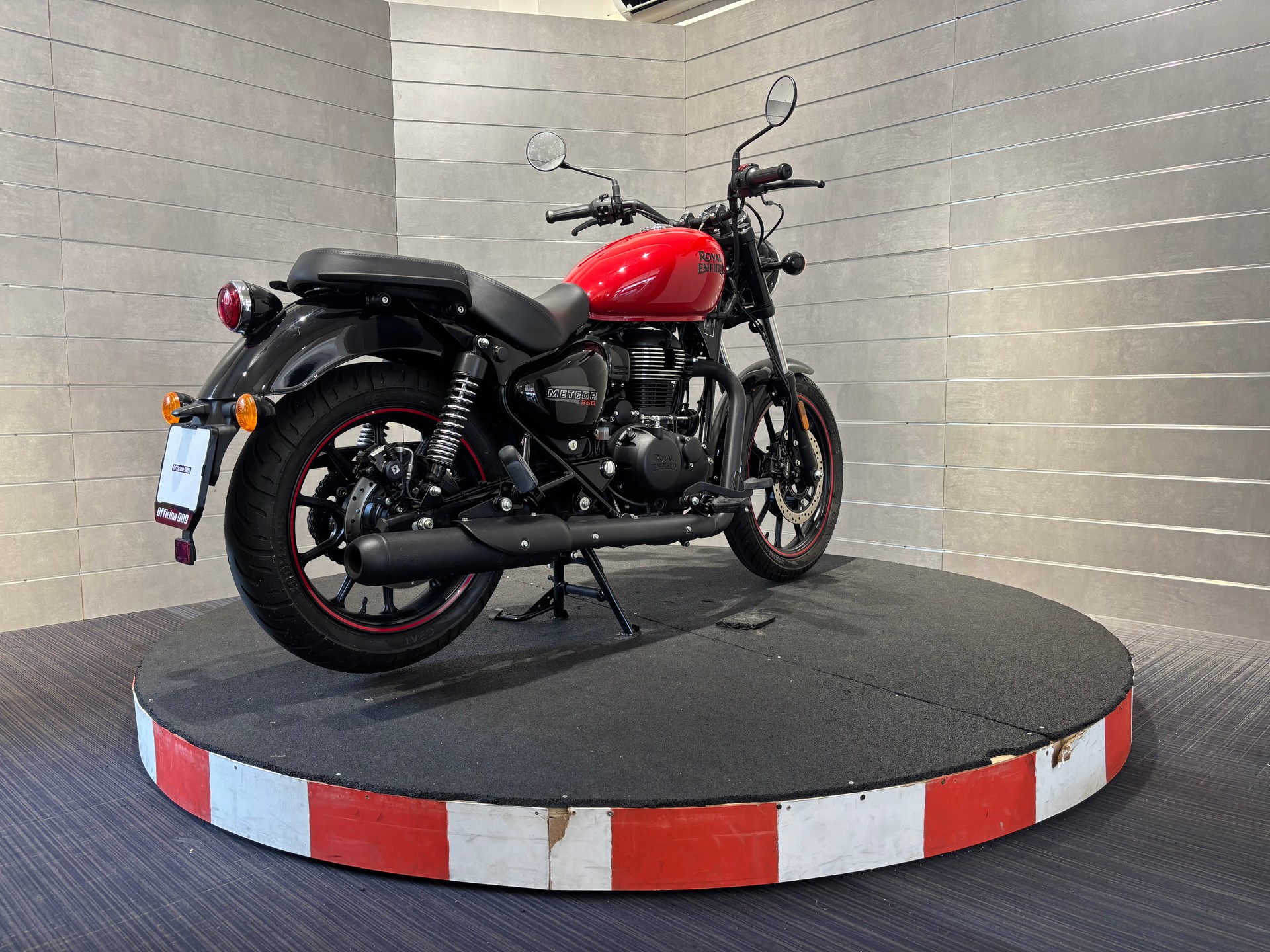 ROYAL ENFIELD Meteor Fireball-image-4