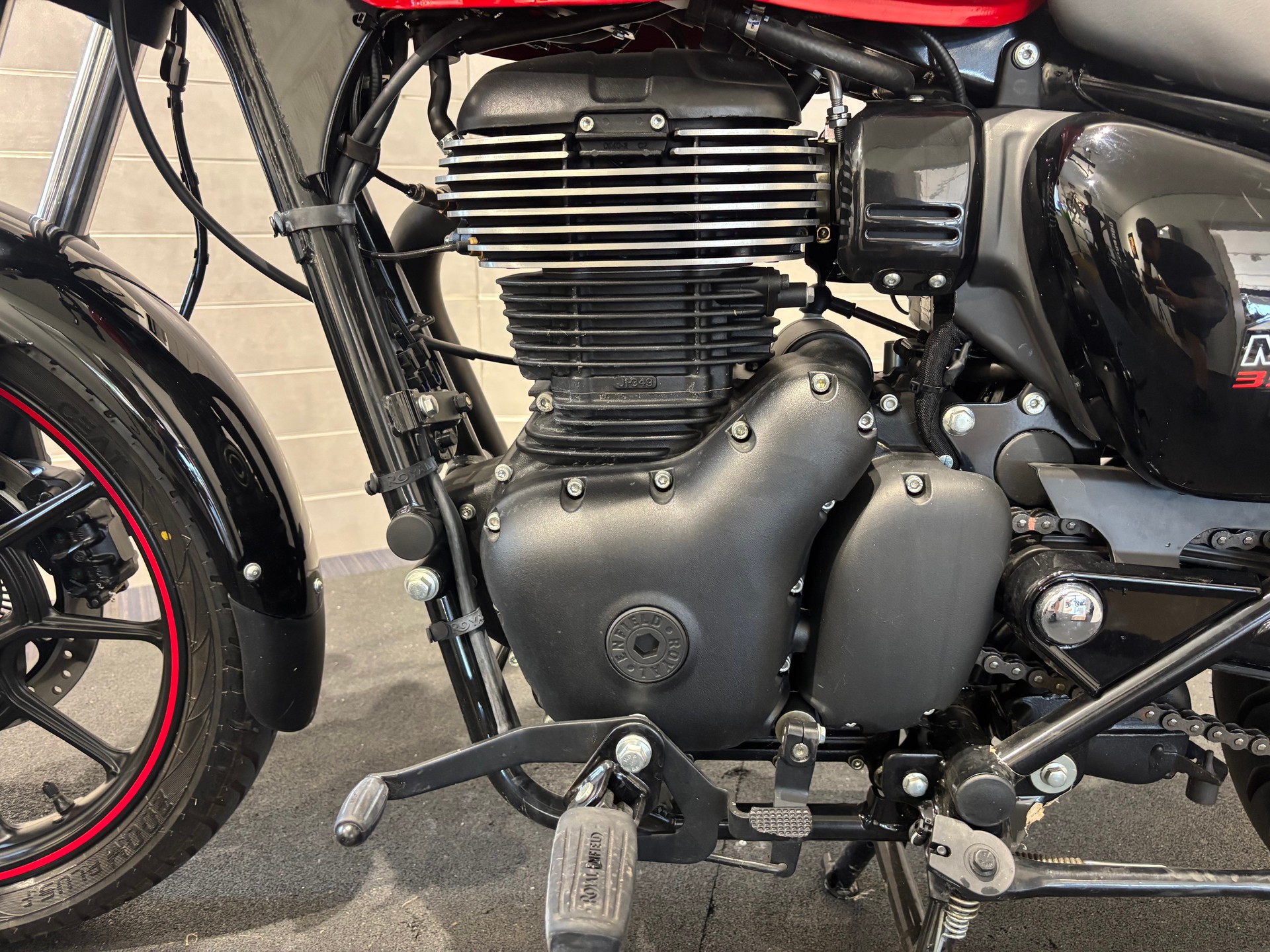 ROYAL ENFIELD Meteor Fireball-image-12