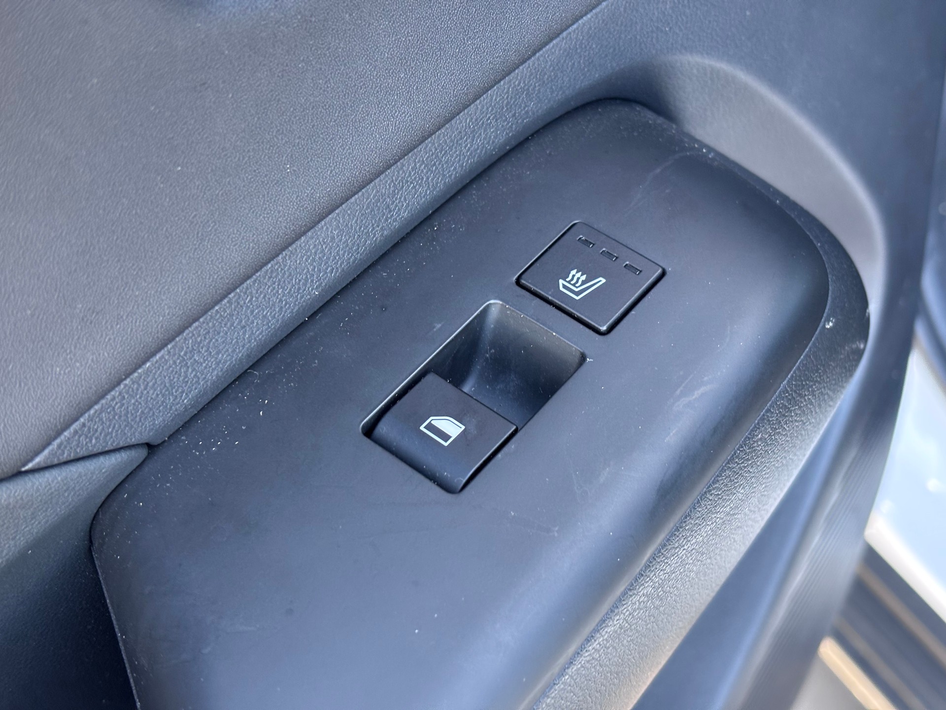 HYUNDAI Kona 1.6 GDi Hybrid N-Line-image-19