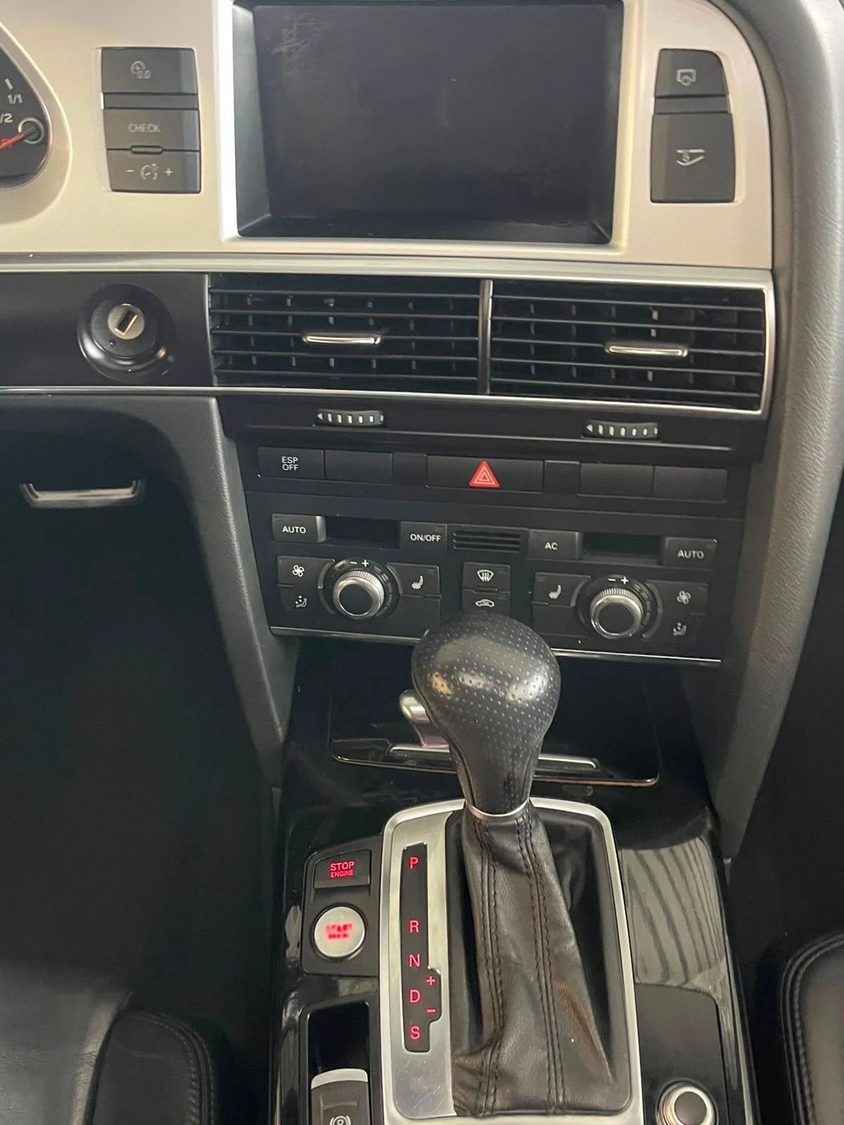 AUDI A6 Limousine 3.0 TFSI quattro tiptronic | MFK 04.2024 | S-Line Sportpaket-image-12