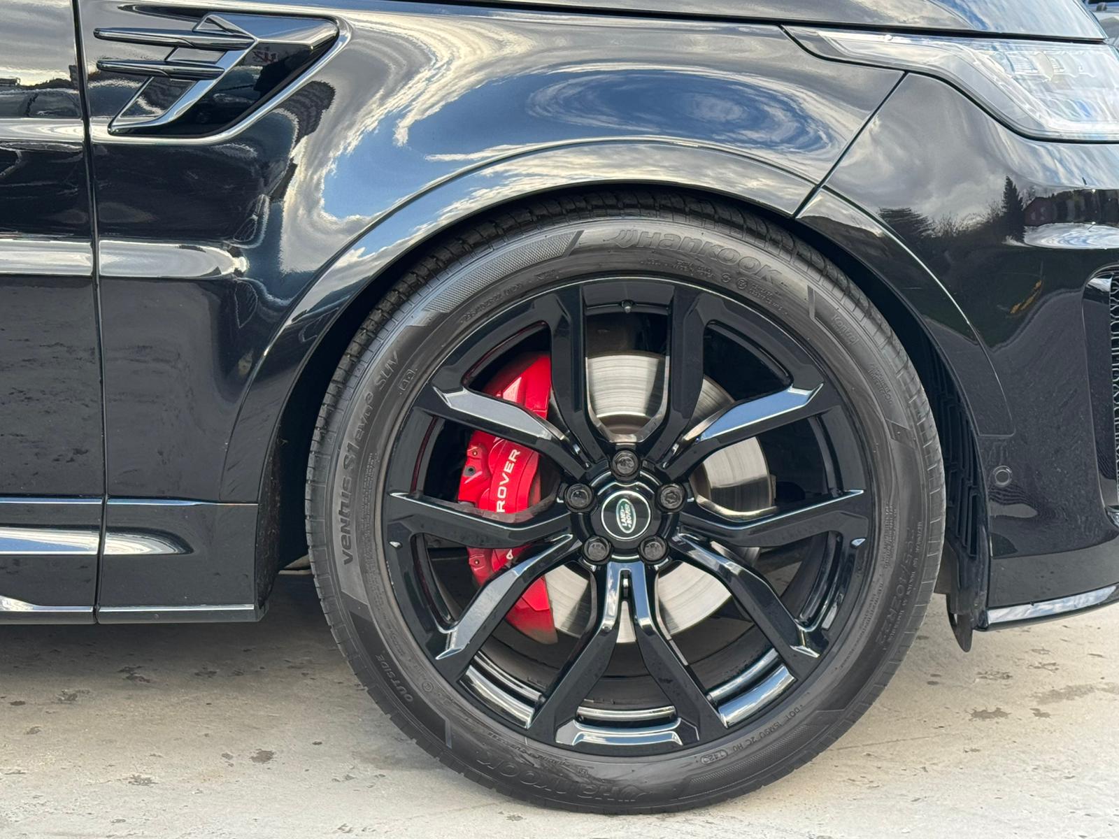 LAND ROVER Range Rover Sport 5.0 V8 S/C SVR Automatic-image-12