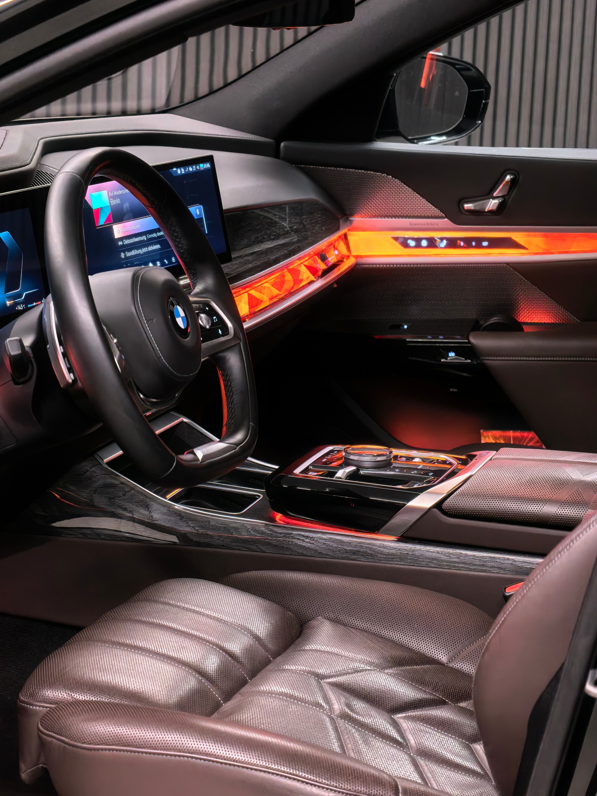 BMW 740d xDrive 48V Steptronic-image-8