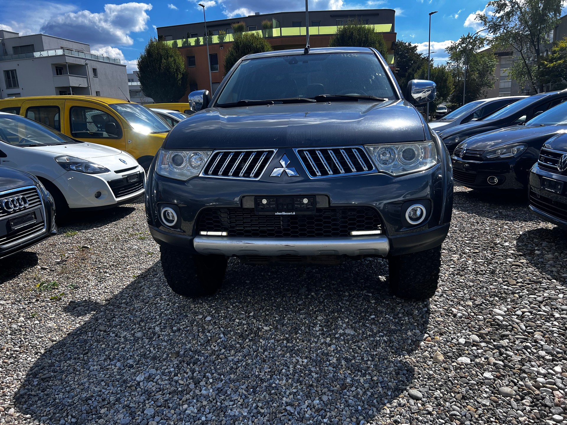 MITSUBISHI L 200 2.5 DID HP Intense Double Cab A