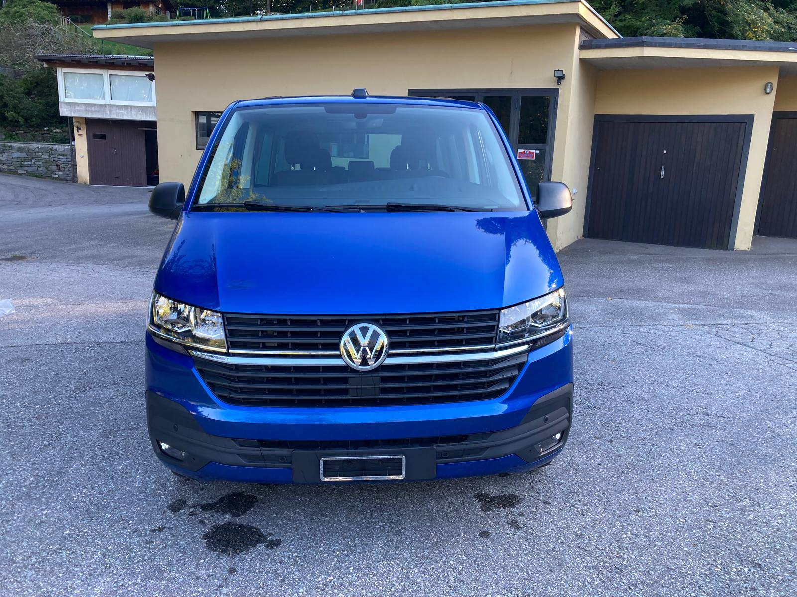 VW T6.1 Multivan 2.0 TDI Trendline Liberty DSG-showroom-element-1