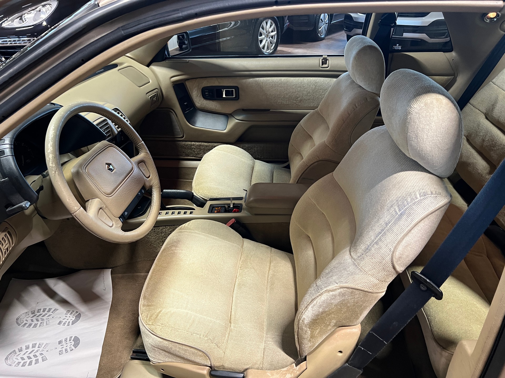 CHRYSLER Le Baron 3.0-image-8