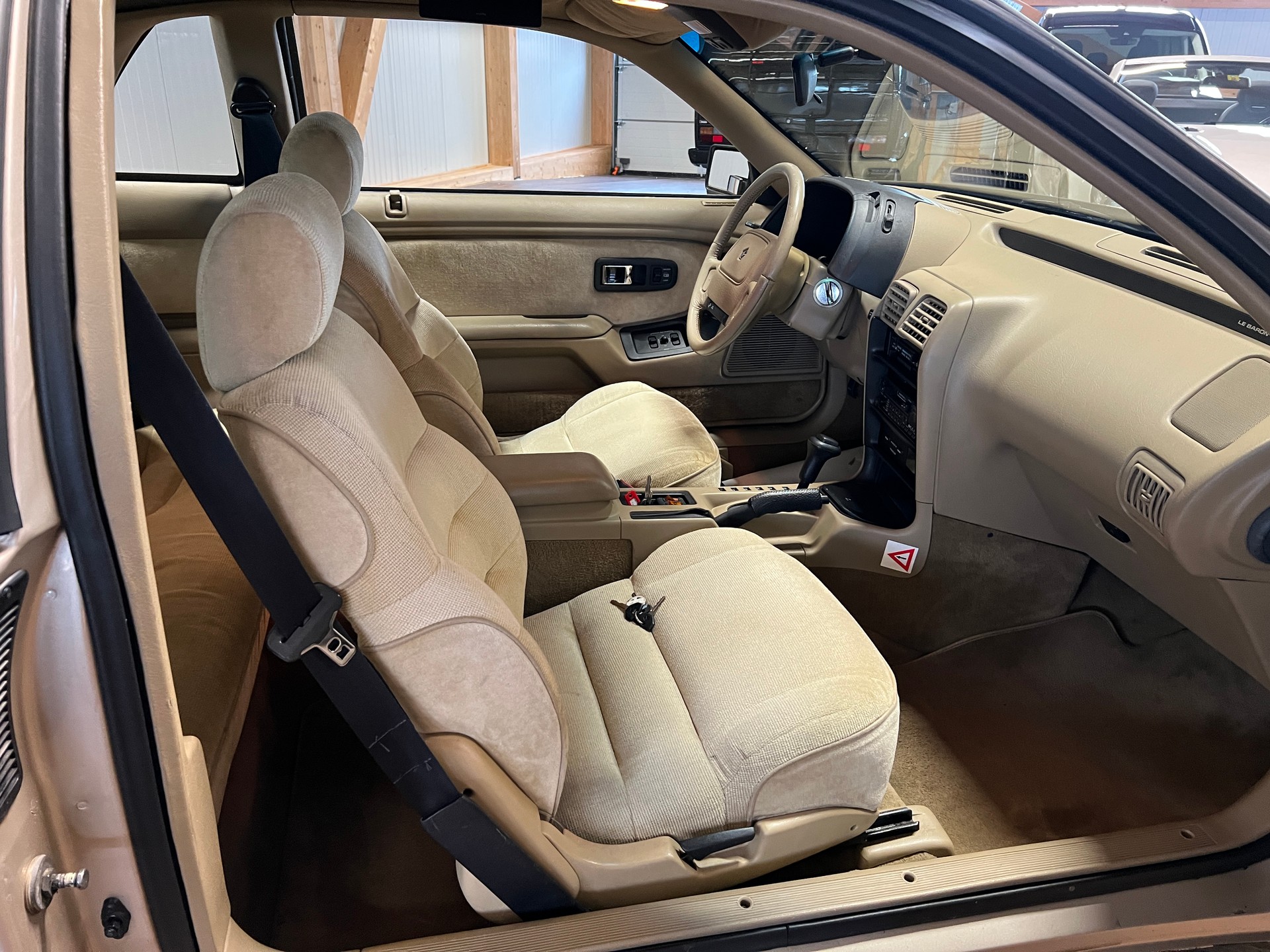 CHRYSLER Le Baron 3.0-image-10
