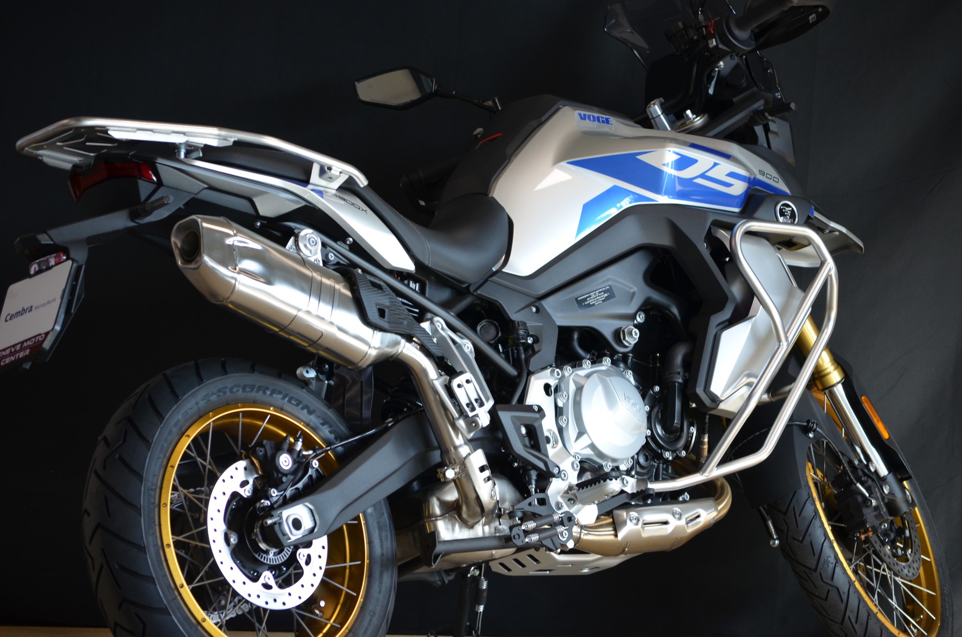 VOGE 900 DSX-image-8