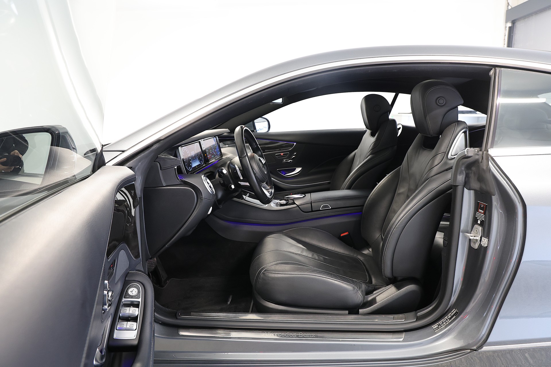 MERCEDES-BENZ S 400 Coupé 4Matic 7G-Tronic-image-5