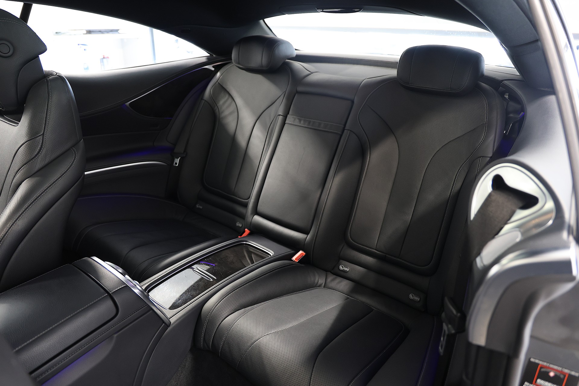 MERCEDES-BENZ S 400 Coupé 4Matic 7G-Tronic-image-10