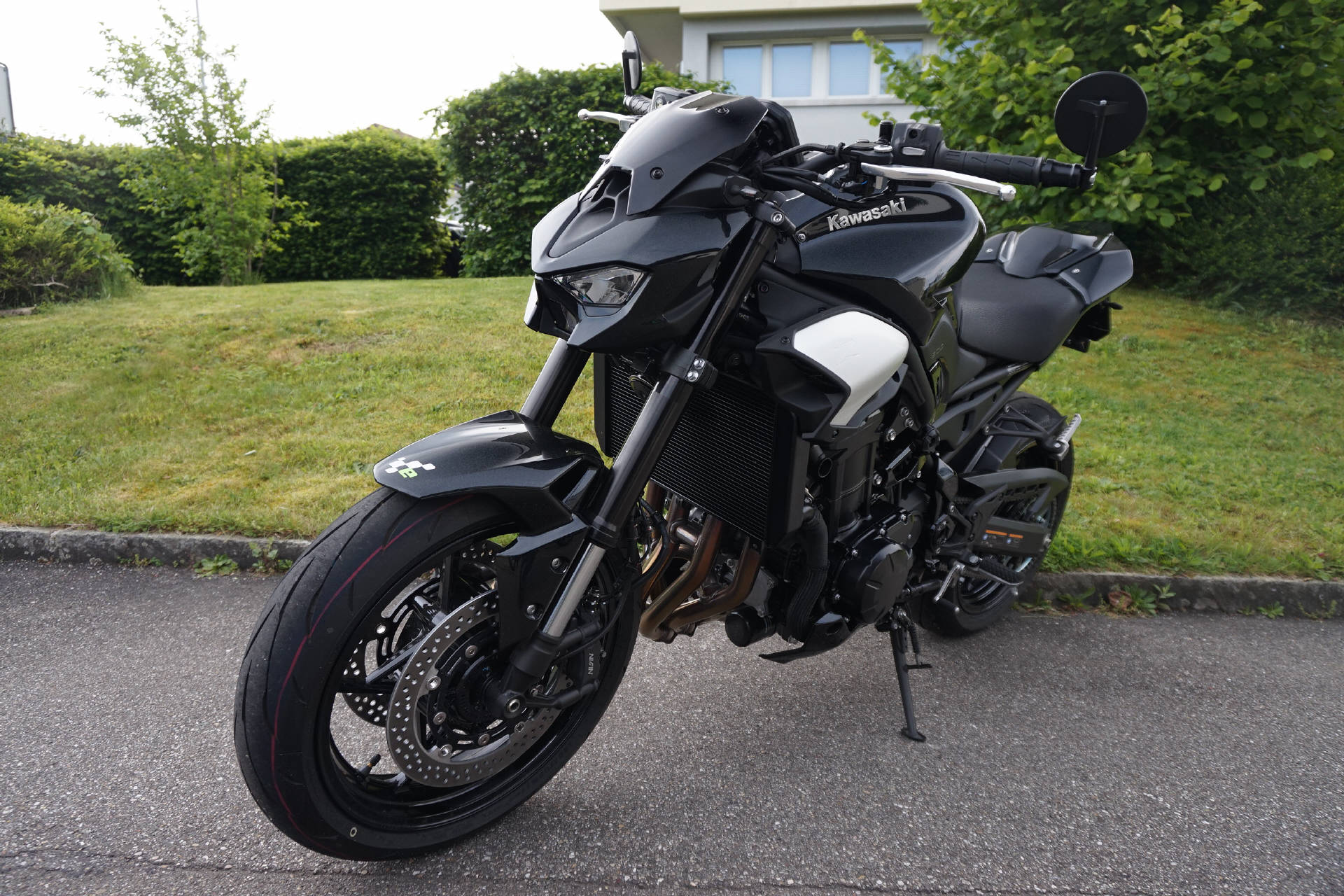 KAWASAKI Z 900 ABS (A2) (35kW) Leovinci LV10 Full Black Edition Auspuff-image-1