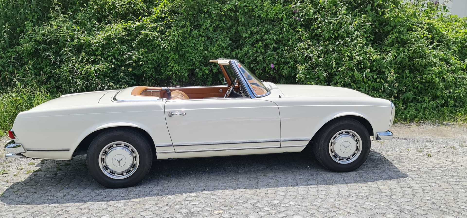 MERCEDES-BENZ Pagode-image-1