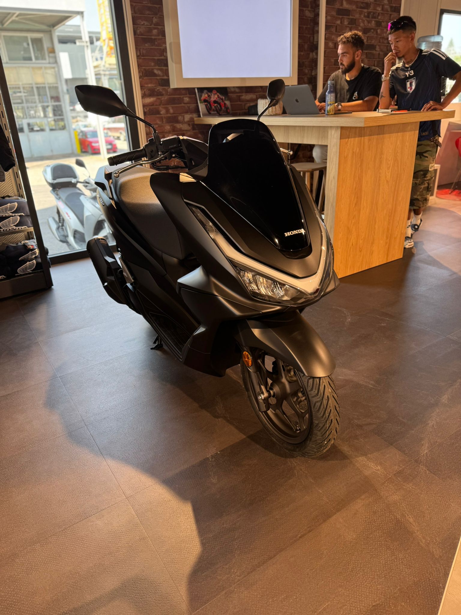 HONDA PCX 125 DX TFT. connectivity-image-0