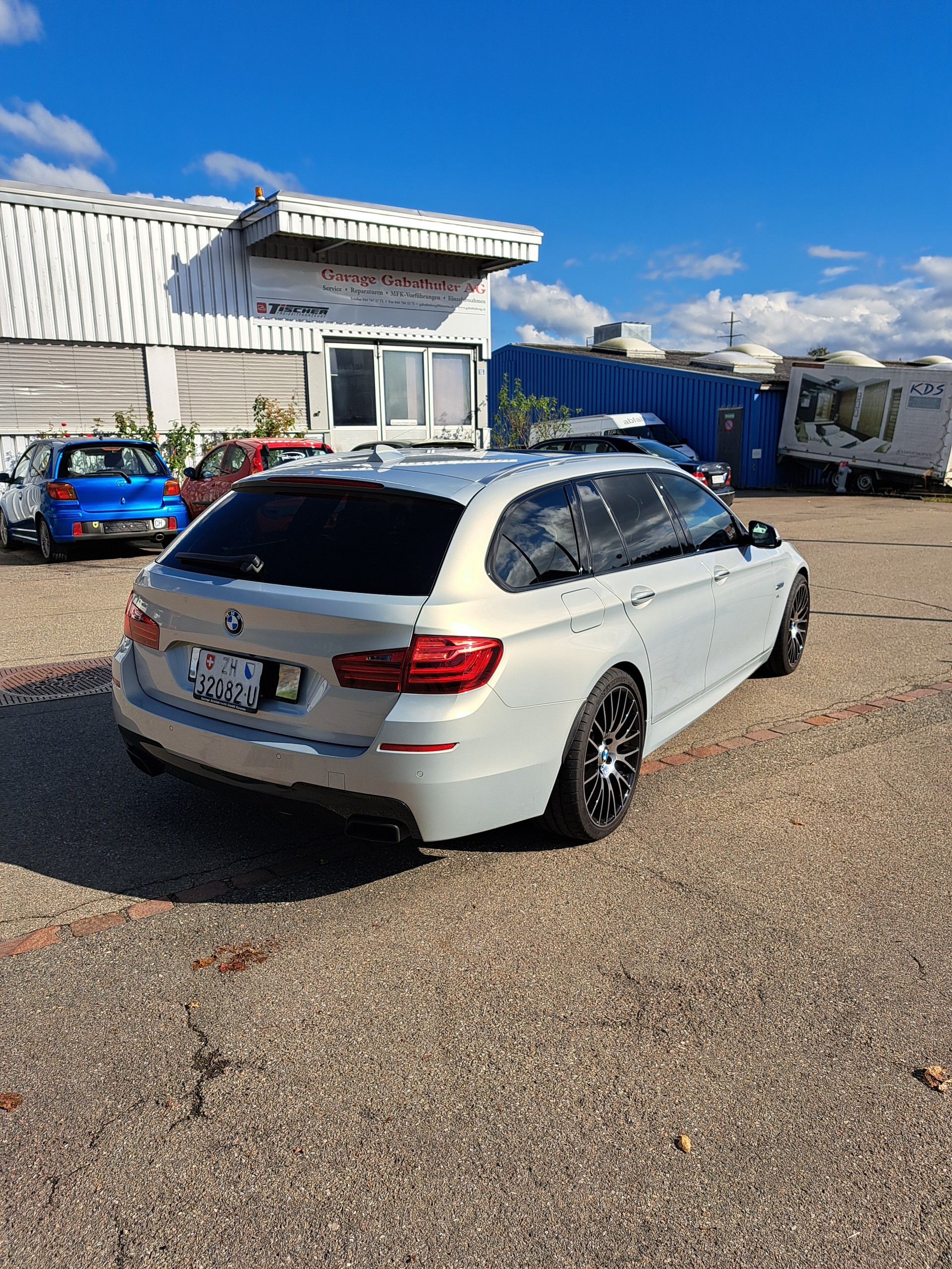 BMW M550d Touring xDrive Steptronic-image-2