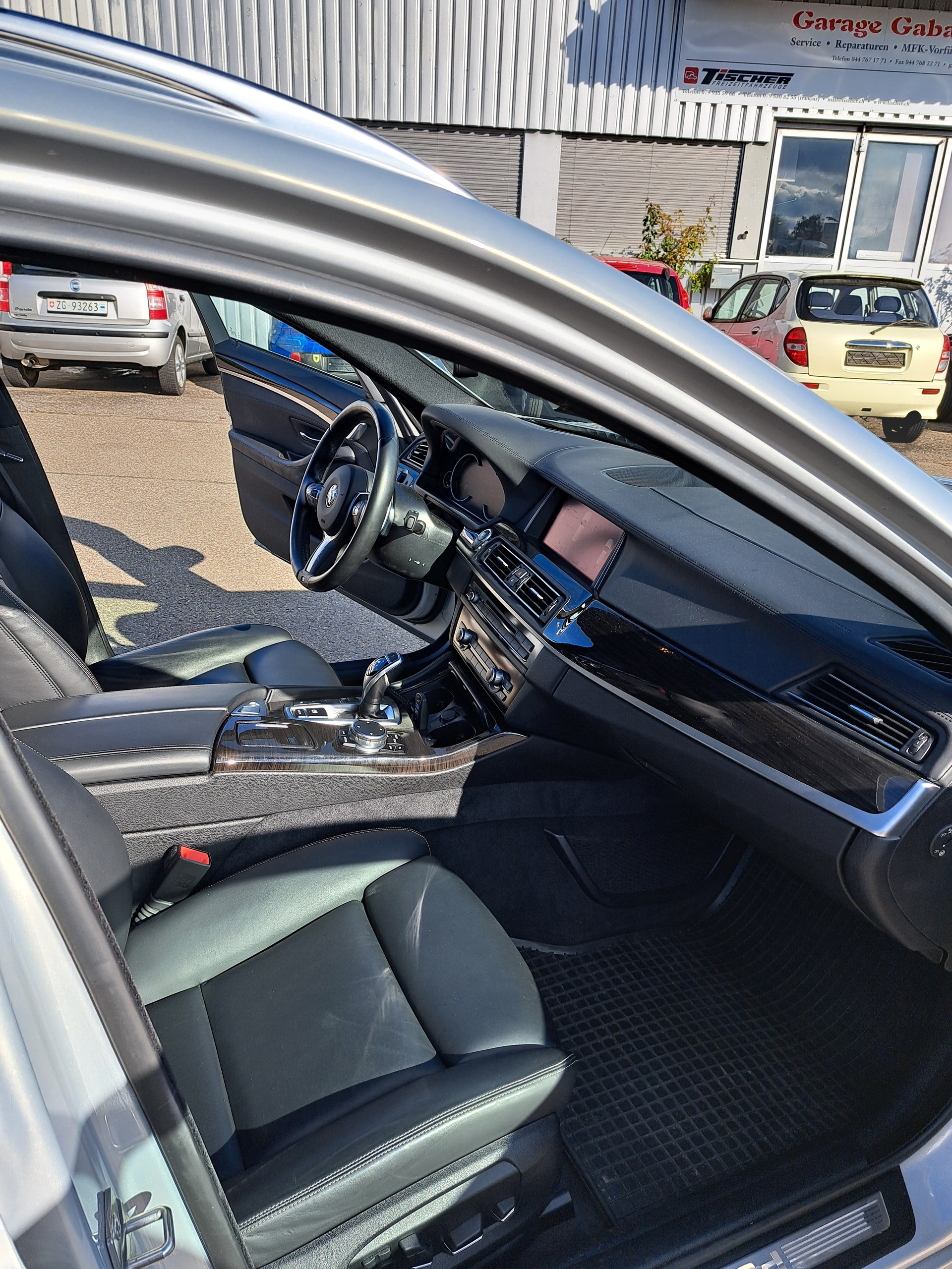 BMW M550d Touring xDrive Steptronic-image-8