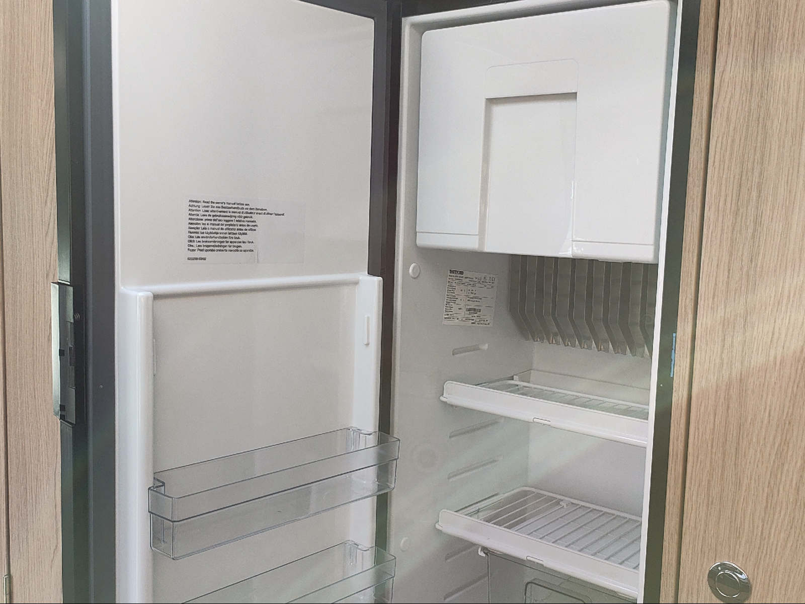 BÜRSTNER Averso Plus (W105)-image-10