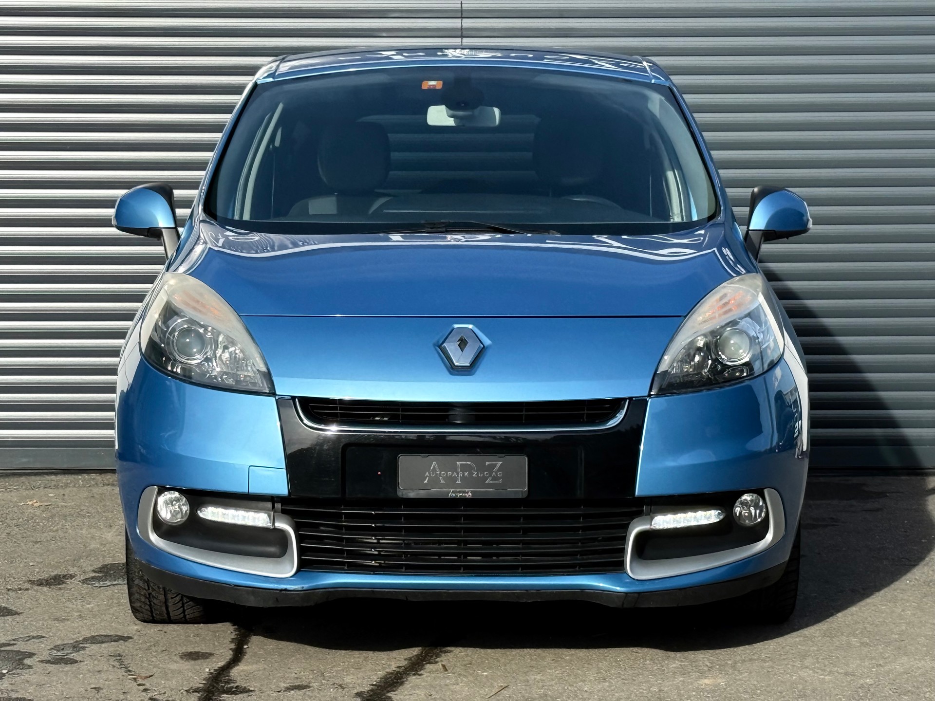 RENAULT Scénic 1.5 dCi Expression EDC Frisch ab MFK-image-1