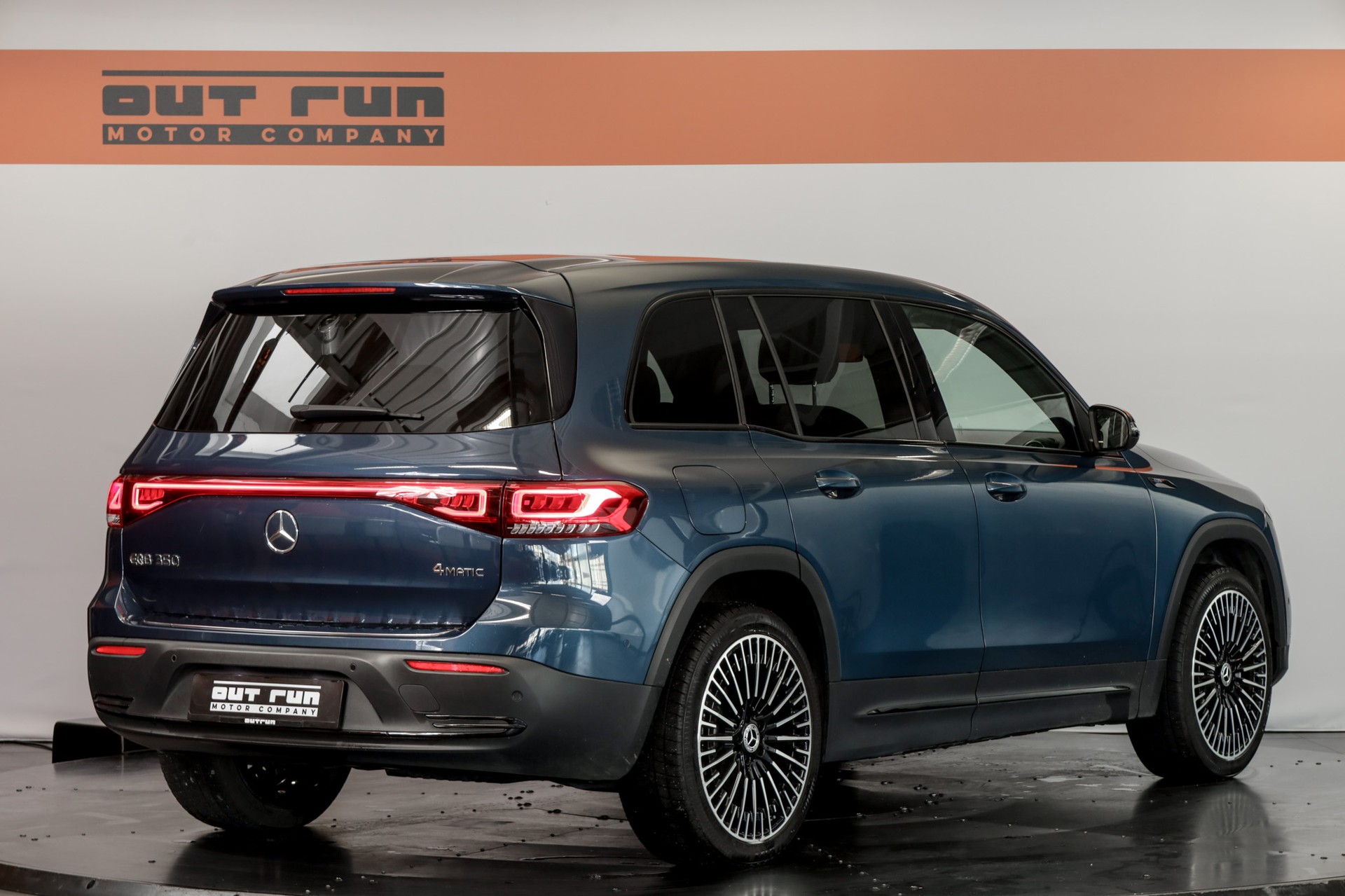 MERCEDES-BENZ EQB 350 4Matic-image-6