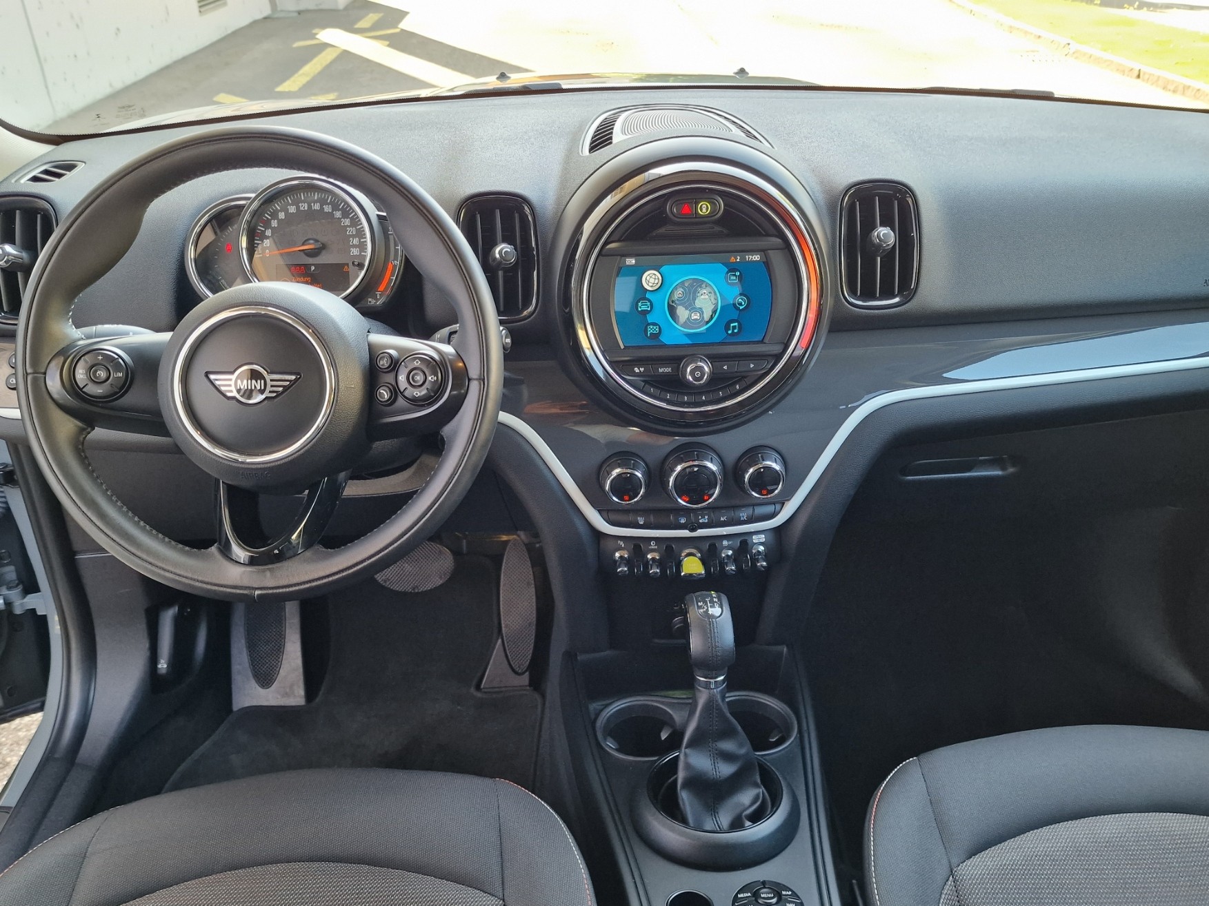 MINI Countryman Cooper S E ALL4 Steptronic-image-9