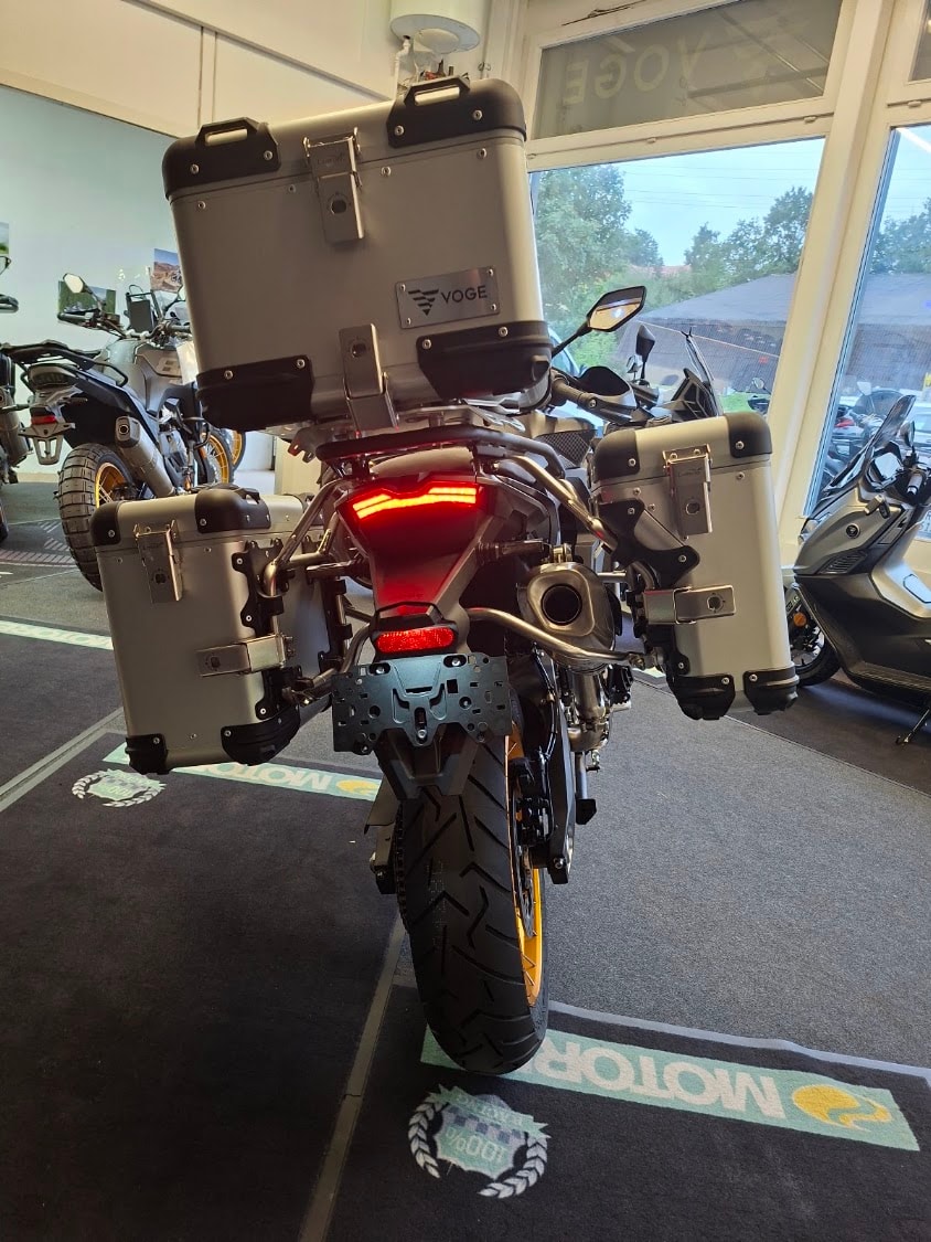 VOGE 900DSX-image-2
