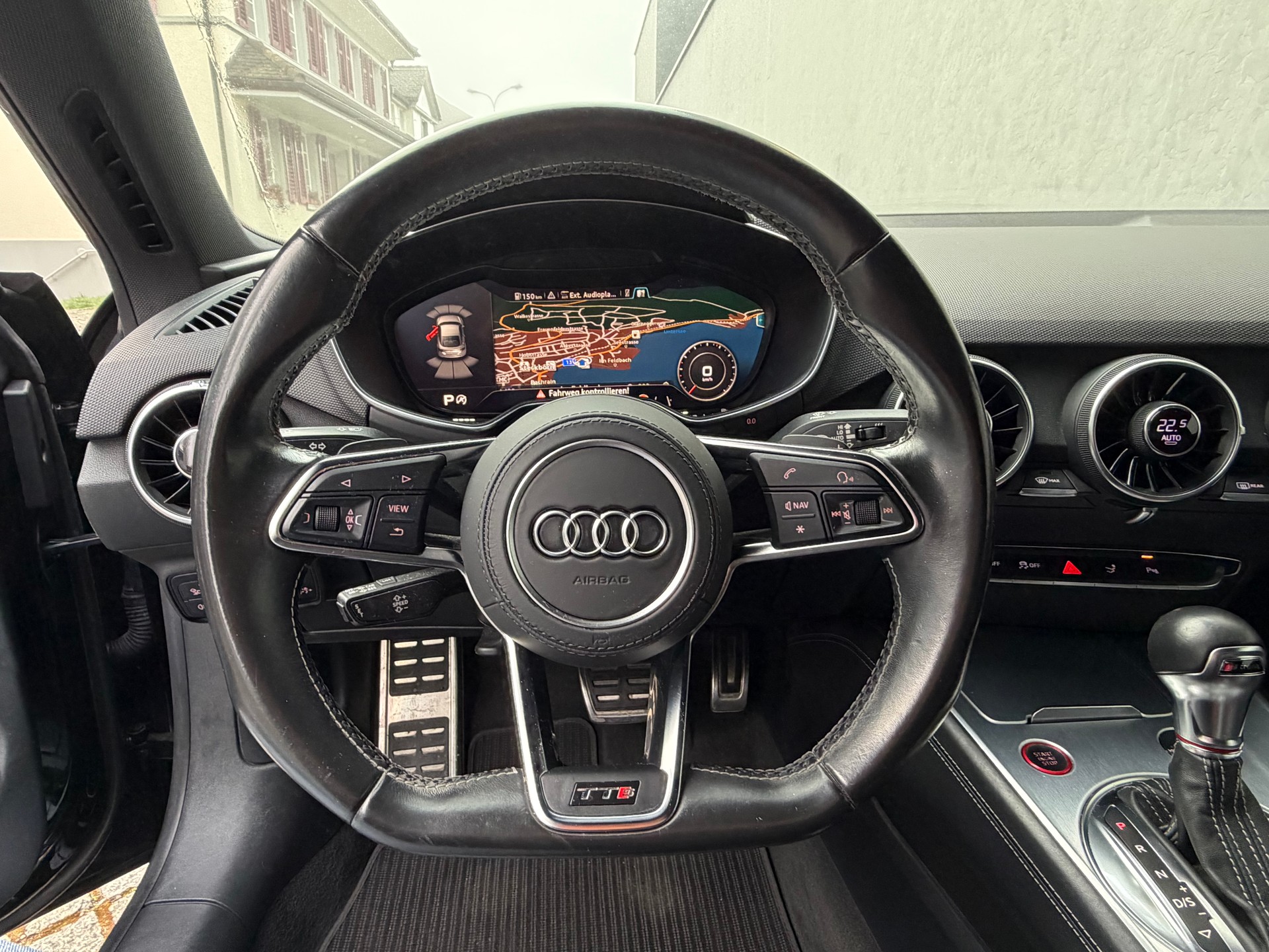 AUDI TTS Coupé 2.0 TFSI quattro S-tronic-image-12