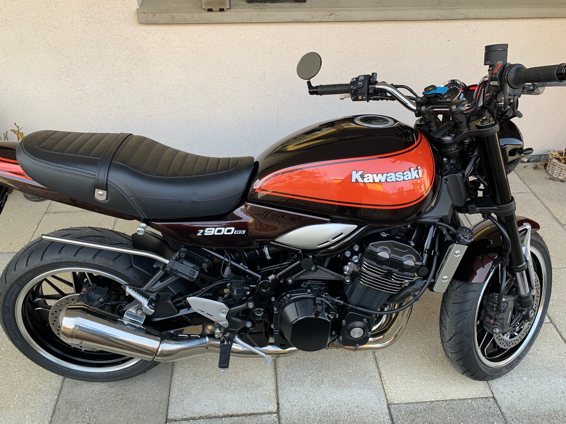 KAWASAKI Z 900 RS-image-3