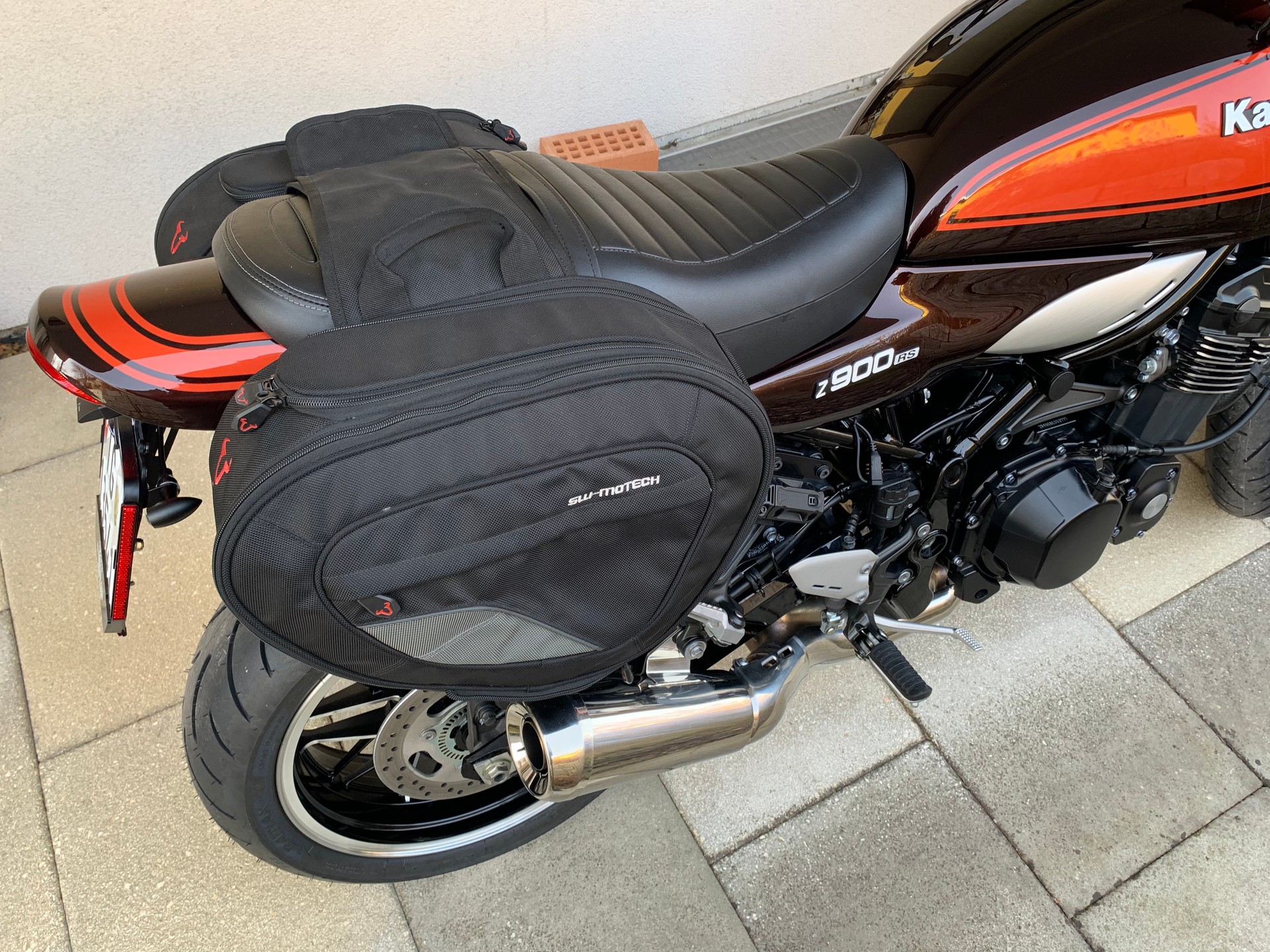 KAWASAKI Z 900 RS-image-7