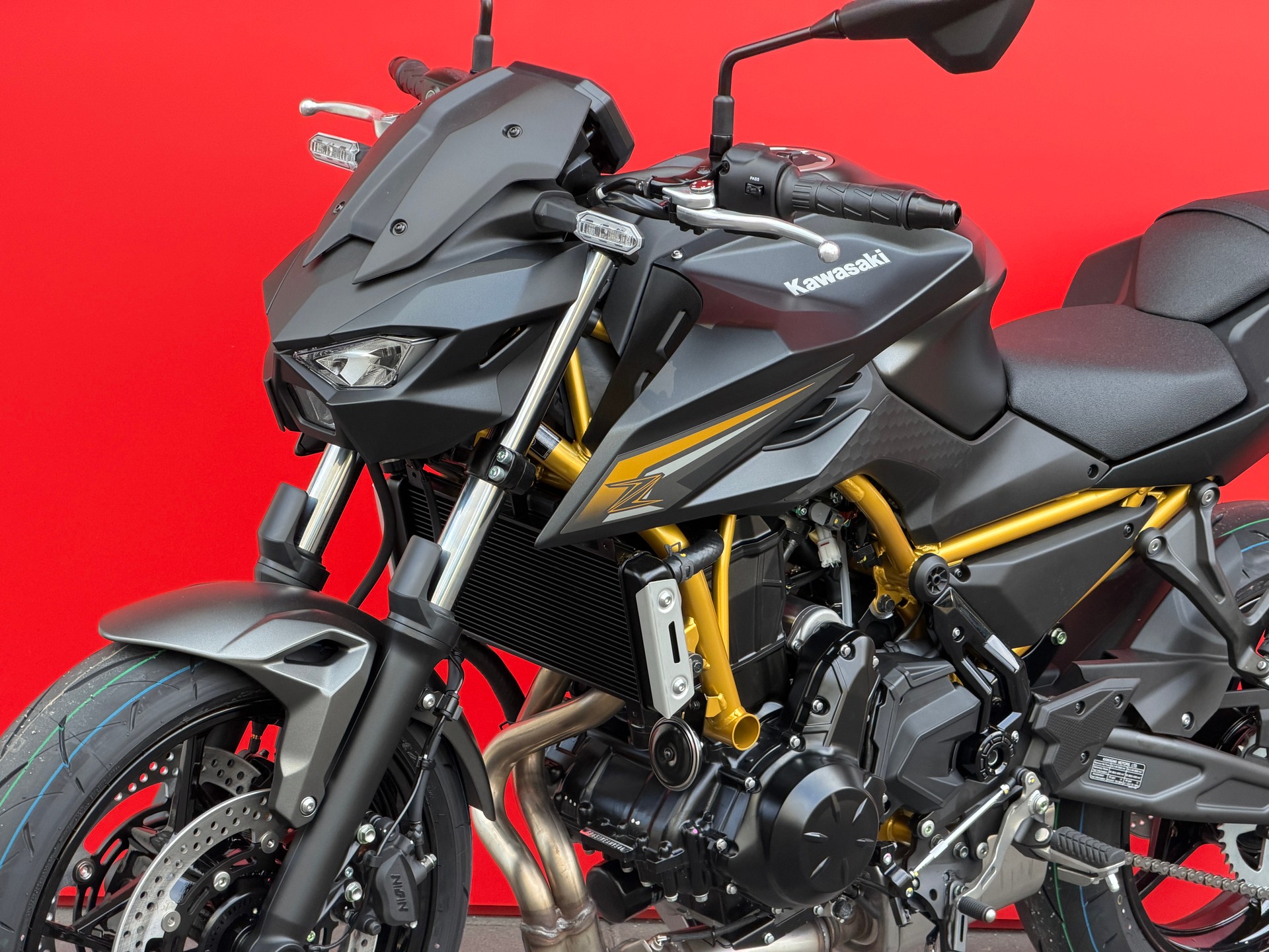 KAWASAKI Z 650 S-image-15