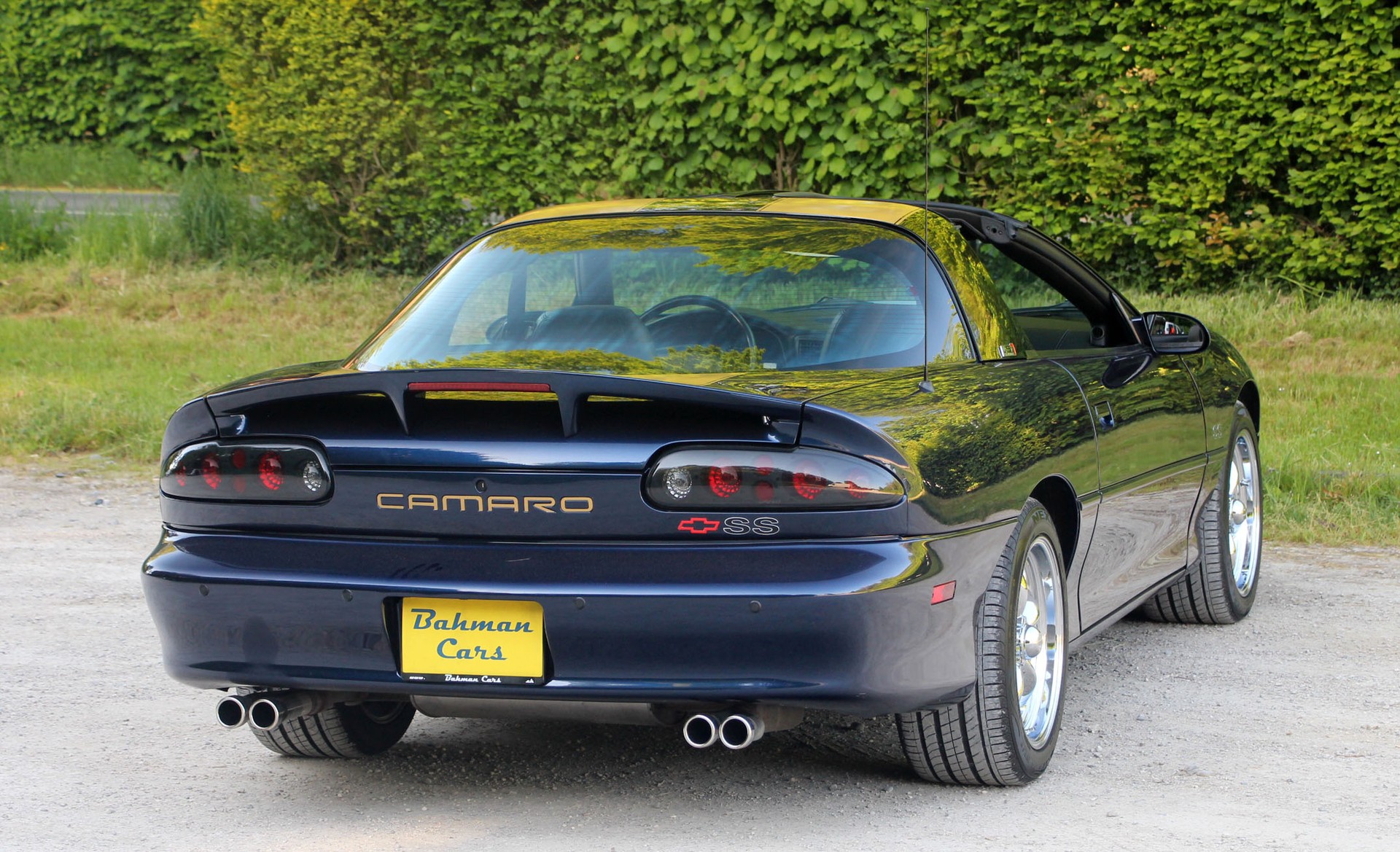 CHEVROLET Camaro SS-showroom-element-3