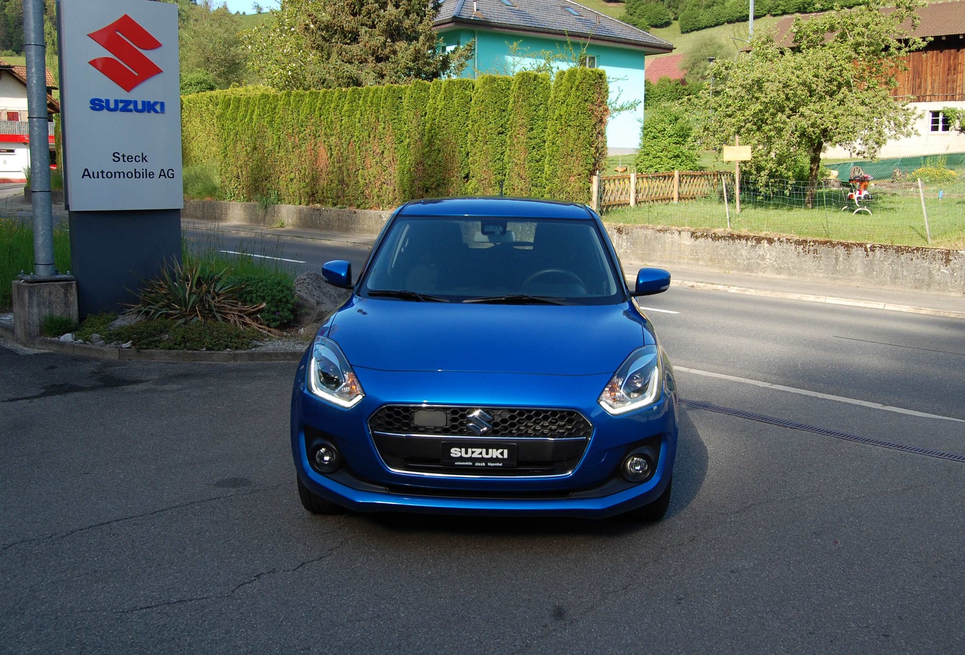 SUZUKI Swift 1.2i Piz Sulai Top Hybrid Allgrip 4x4-showroom-element-2
