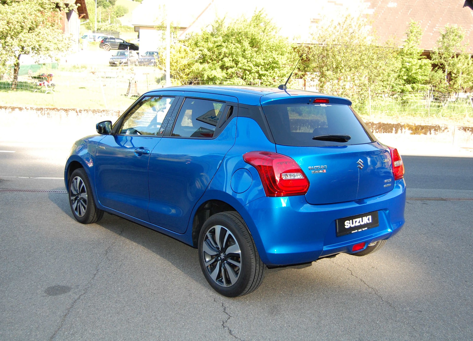SUZUKI Swift 1.2i Piz Sulai Top Hybrid Allgrip 4x4-image-4