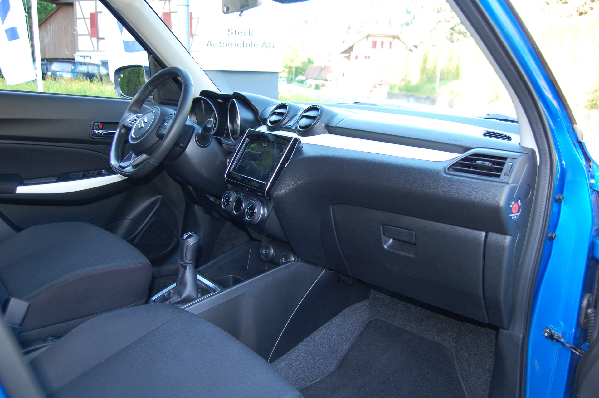 SUZUKI Swift 1.2i Piz Sulai Top Hybrid Allgrip 4x4-image-12