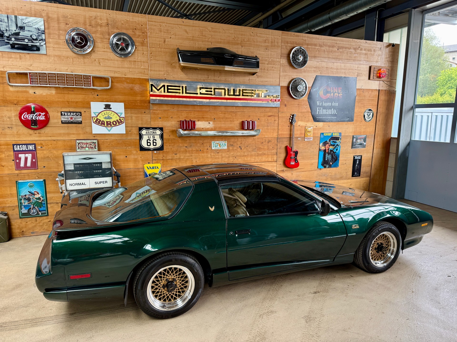 PONTIAC Firebird 5.0 V8 Trans Am GTA-image-7