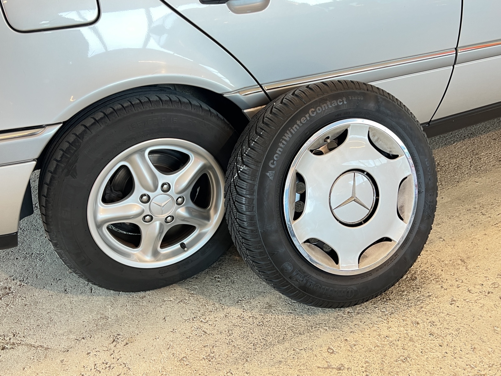 MERCEDES-BENZ C 220 Elégance-image-11