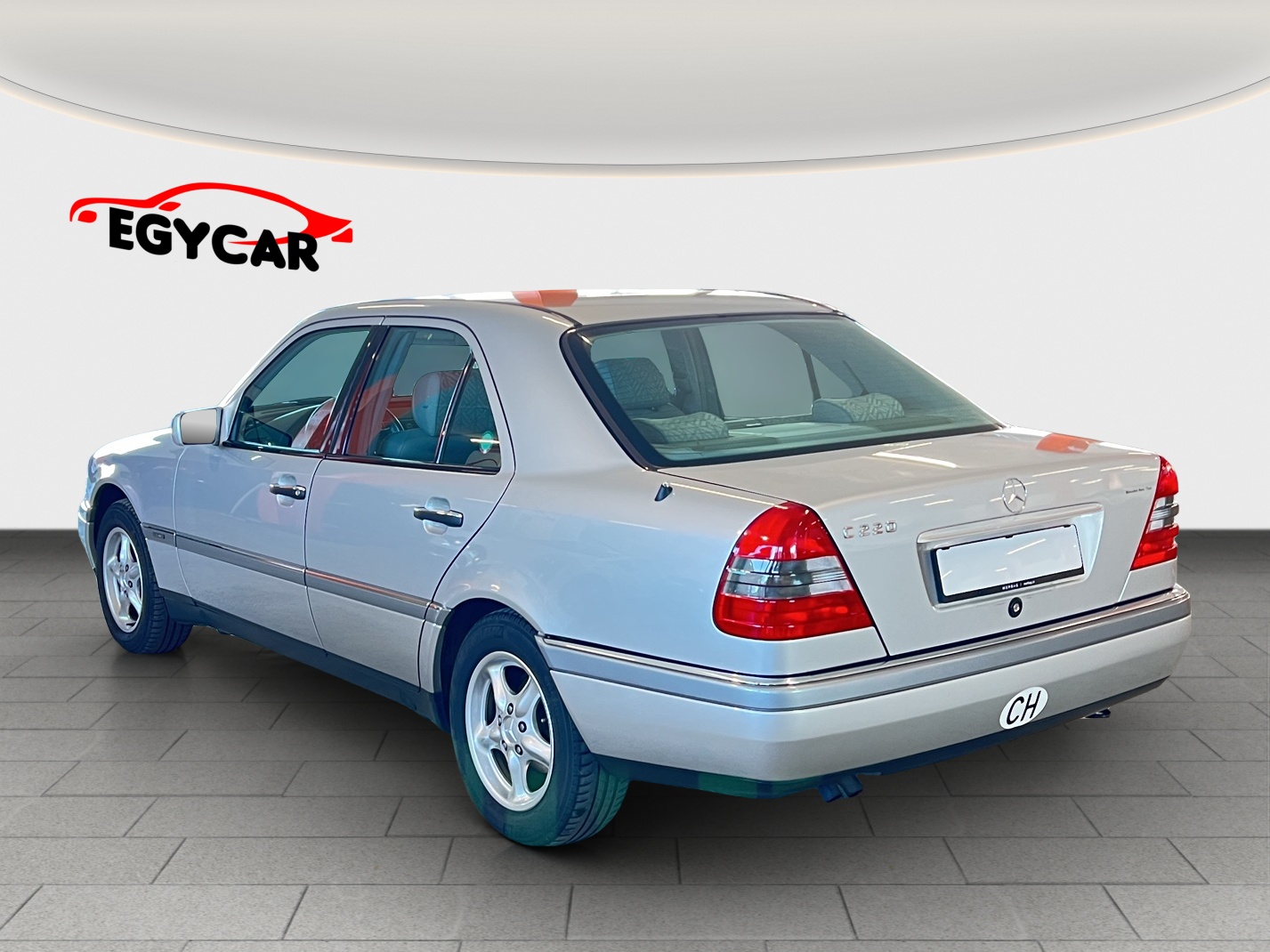 MERCEDES-BENZ C 220 Elégance-image-4