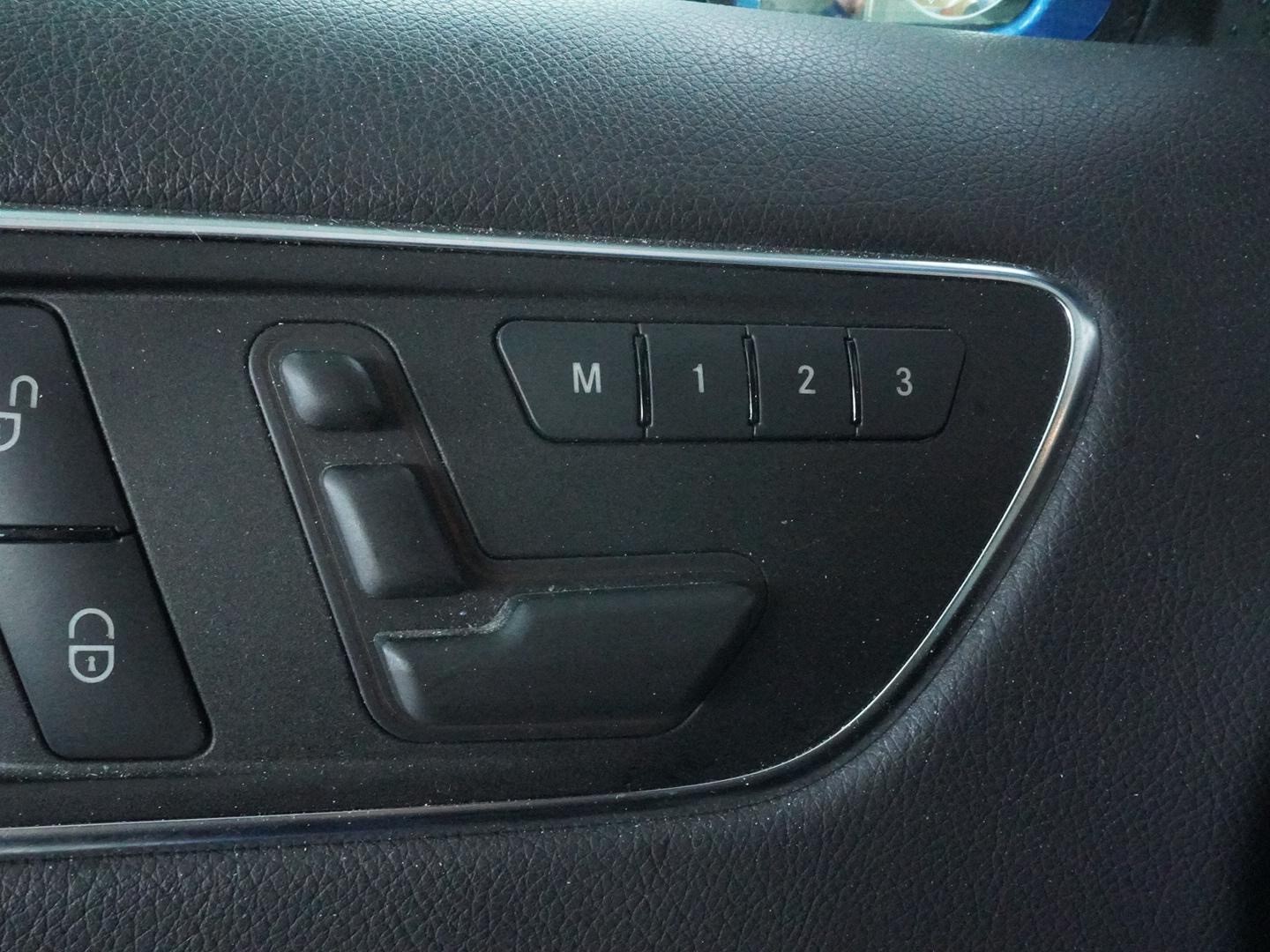 MERCEDES-BENZ B 180 7G-DCT-image-6