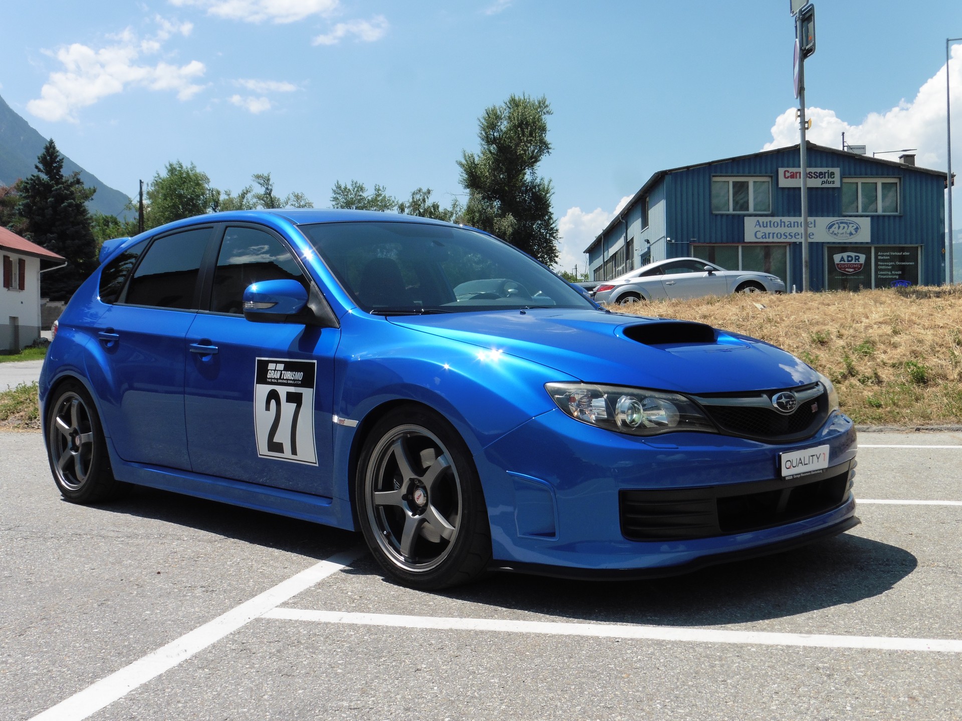 SUBARU Impreza 2.5 Turbo 4WD WRX STI-showroom-element-1